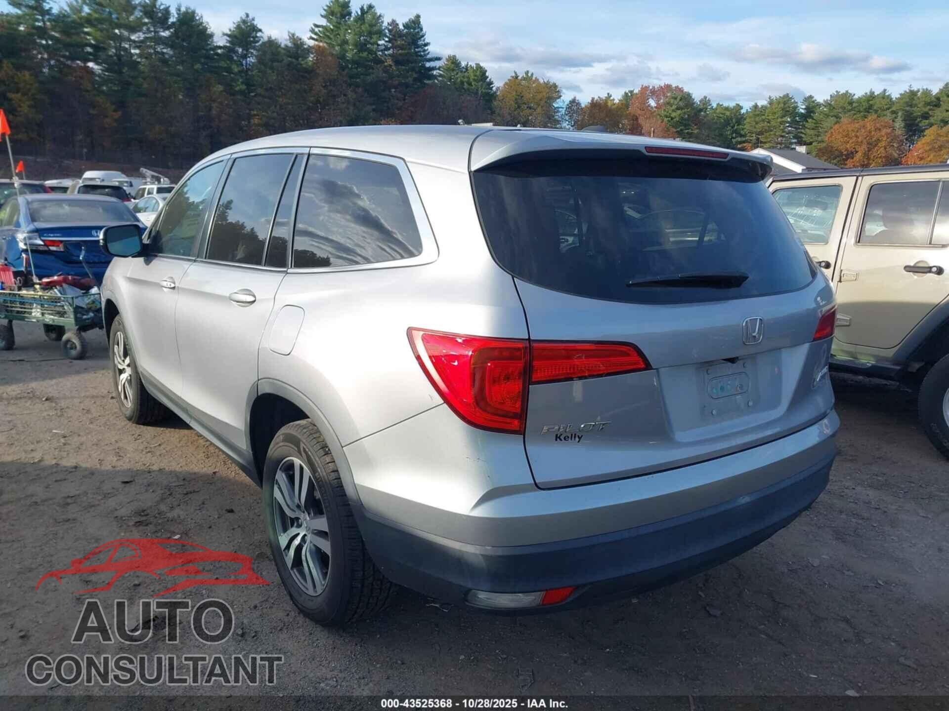 HONDA PILOT 2017 - 5FNYF6H30HB025237