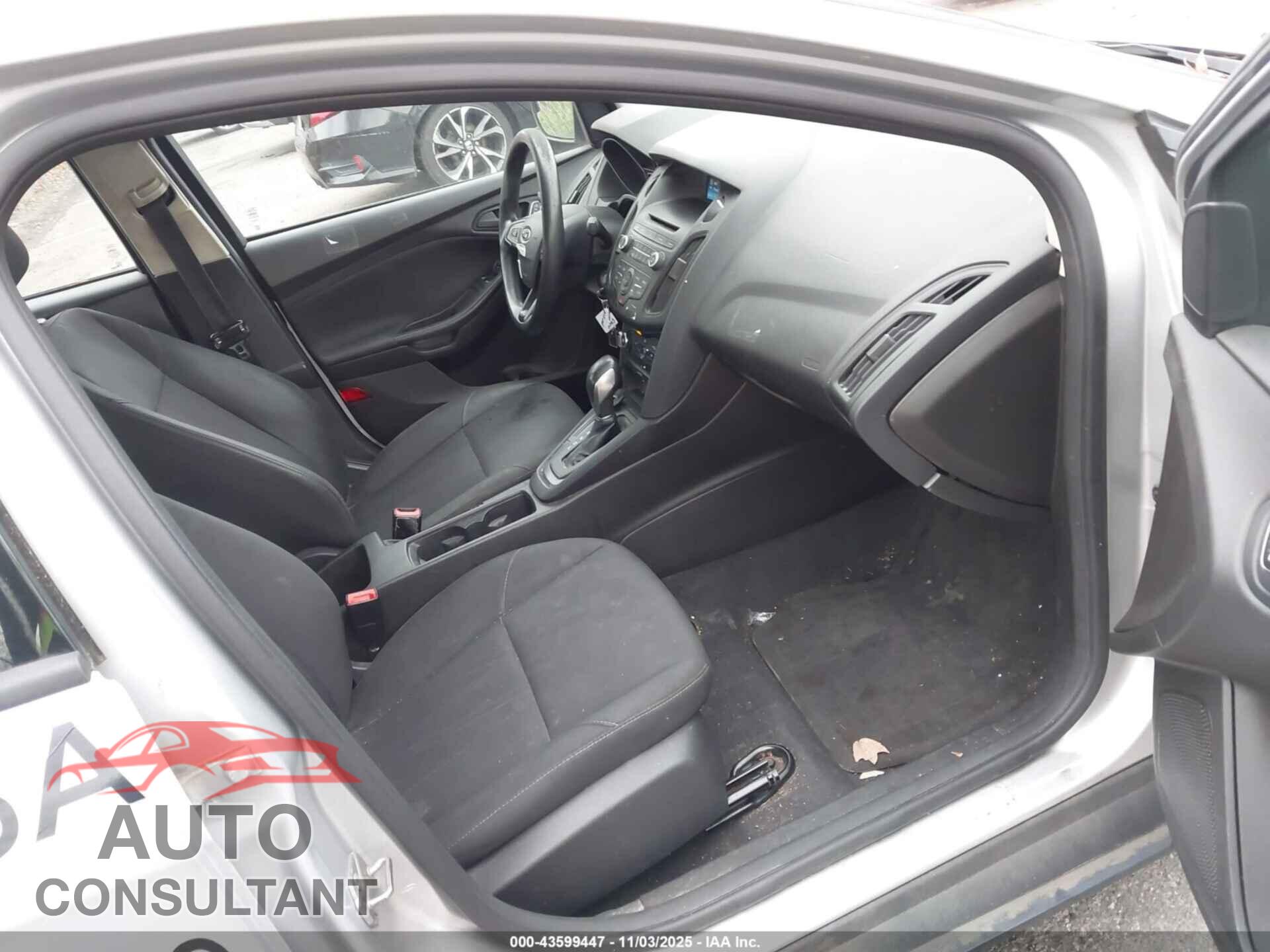 FORD FOCUS 2016 - 1FADP3E20GL365995
