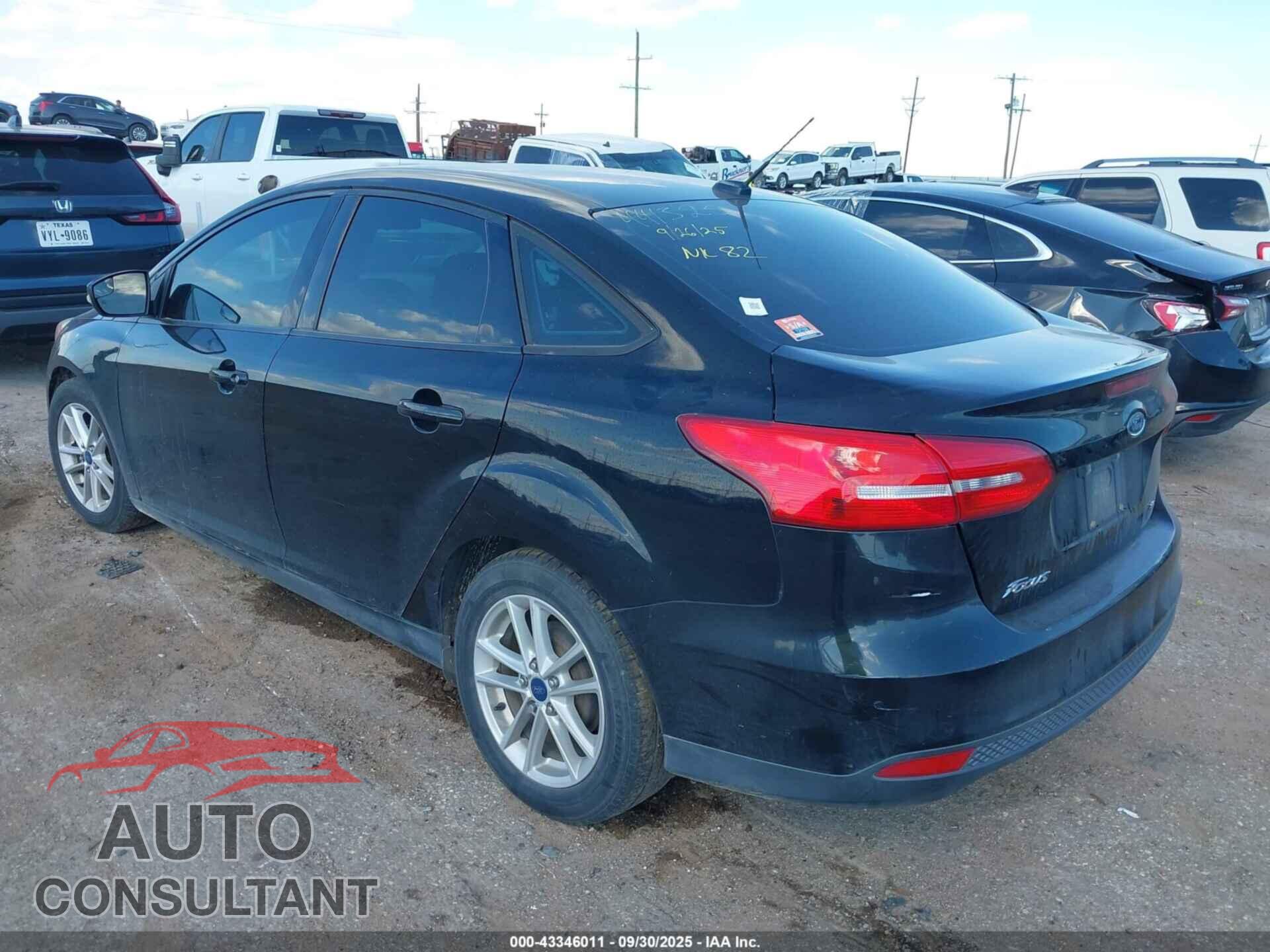 FORD FOCUS 2017 - 1FADP3F20HL253231
