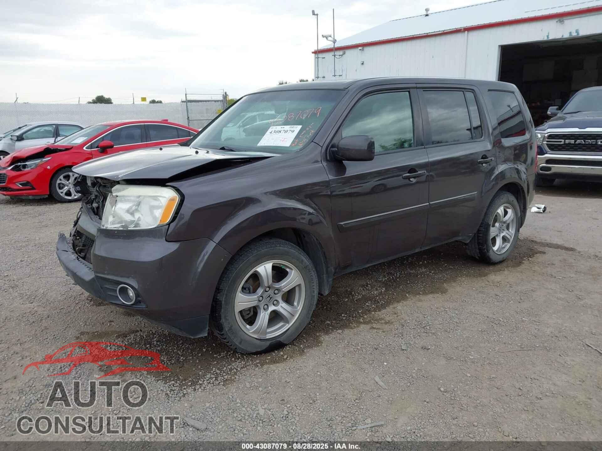 HONDA PILOT 2012 - 5FNYF4H5XCB017144