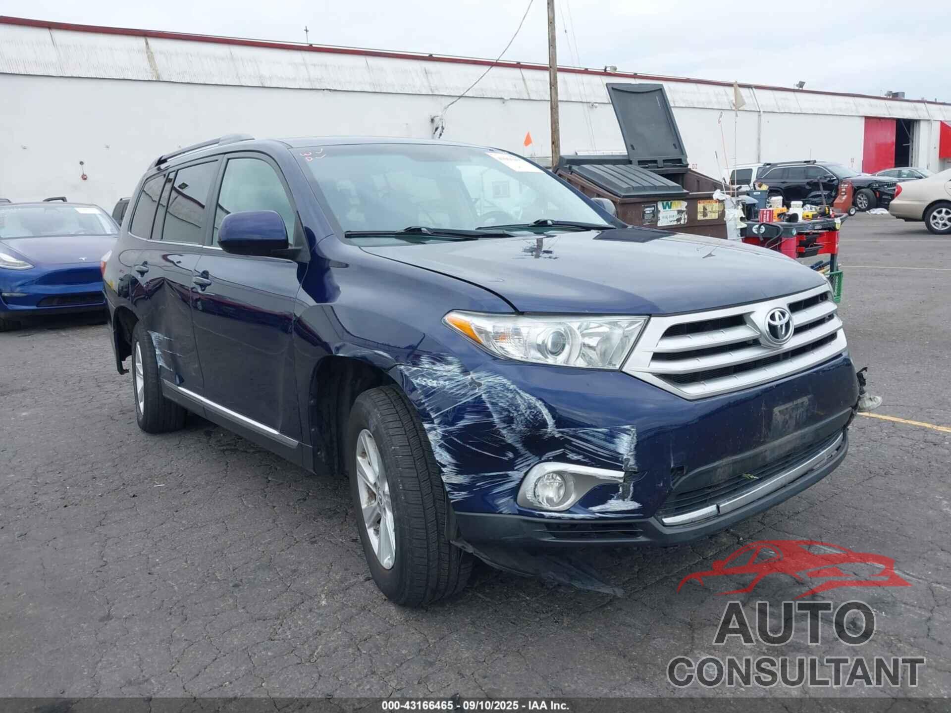 TOYOTA HIGHLANDER 2011 - 5TDBK3EH3BS058655
