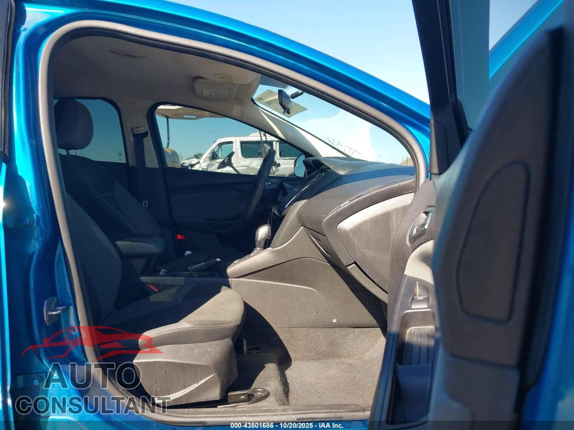 FORD FOCUS 2014 - 1FADP3F22EL111913