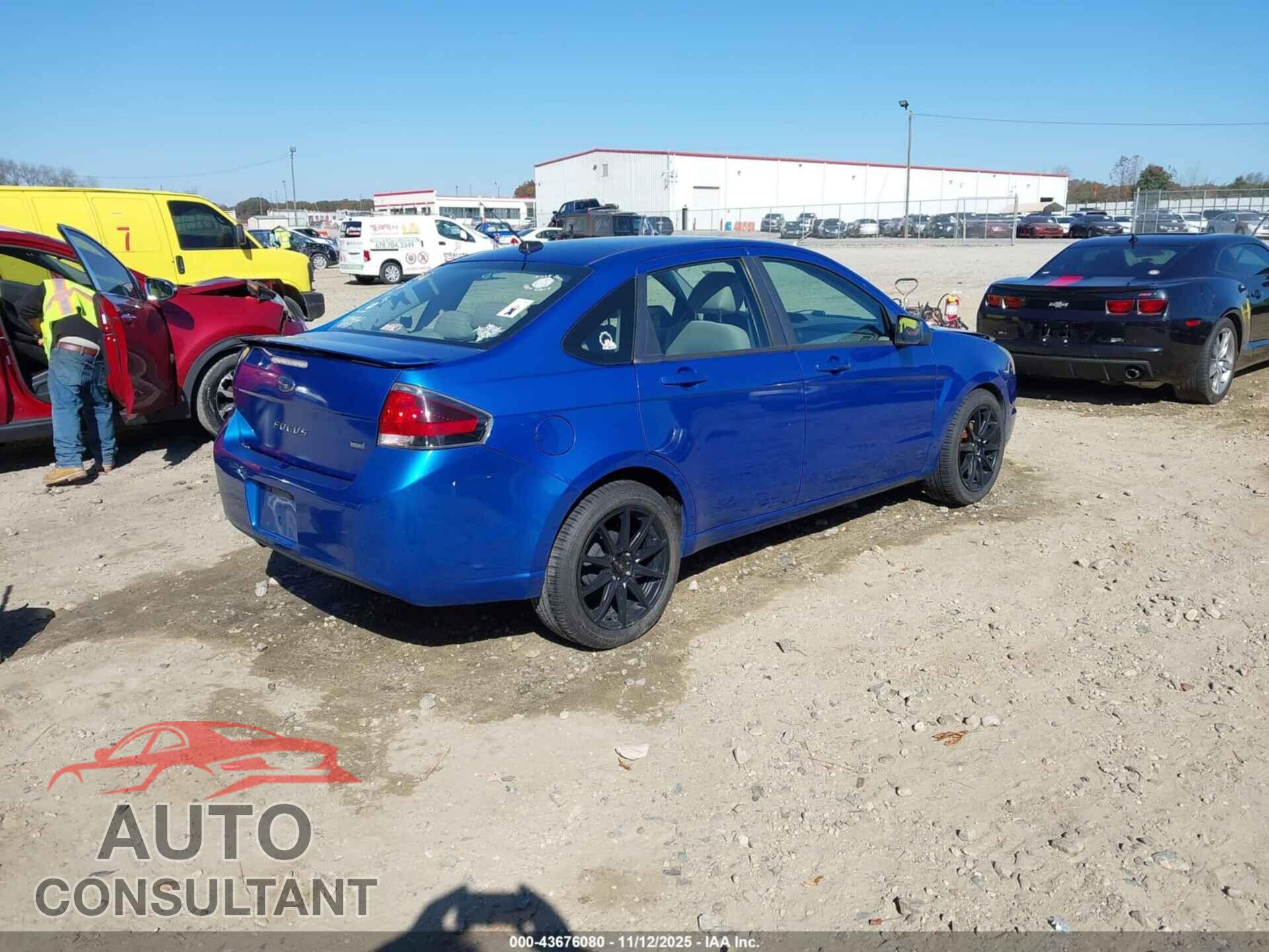 FORD FOCUS 2011 - 1FAHP3GN9BW200107