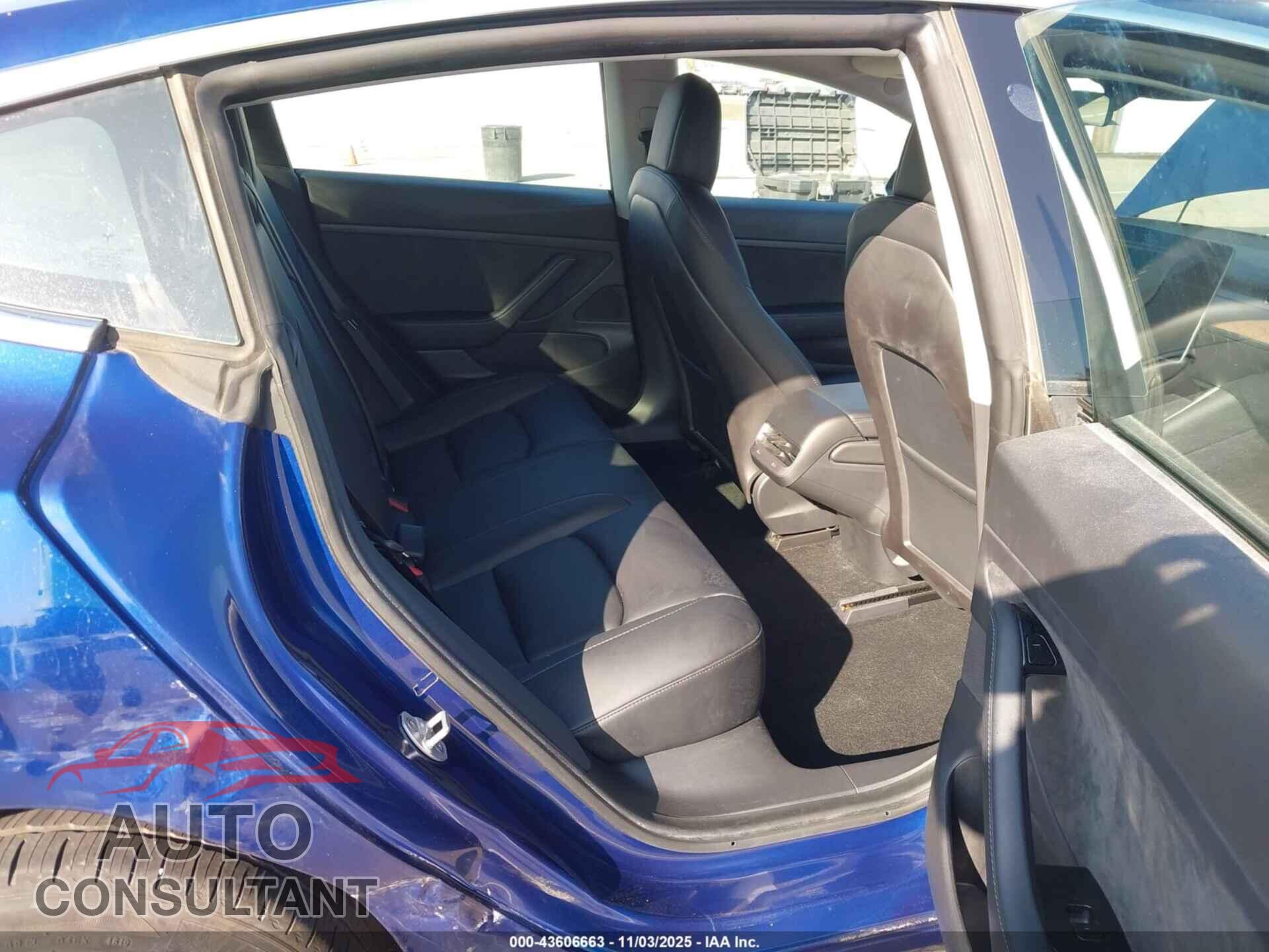 TESLA MODEL 3 2020 - 5YJ3E1EA1LF631111