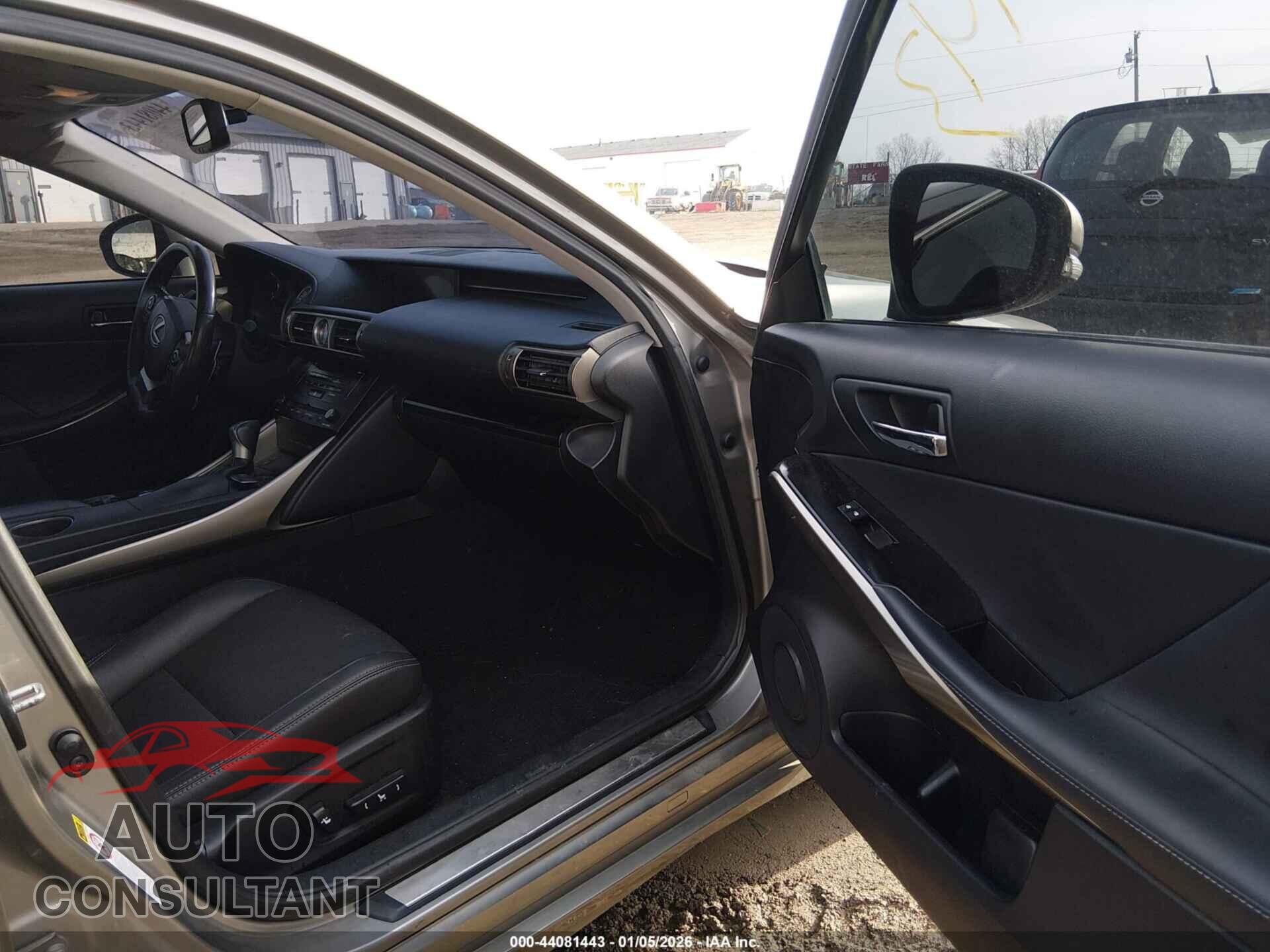 LEXUS IS 250 2014 - JTHCF1D2XE5000867