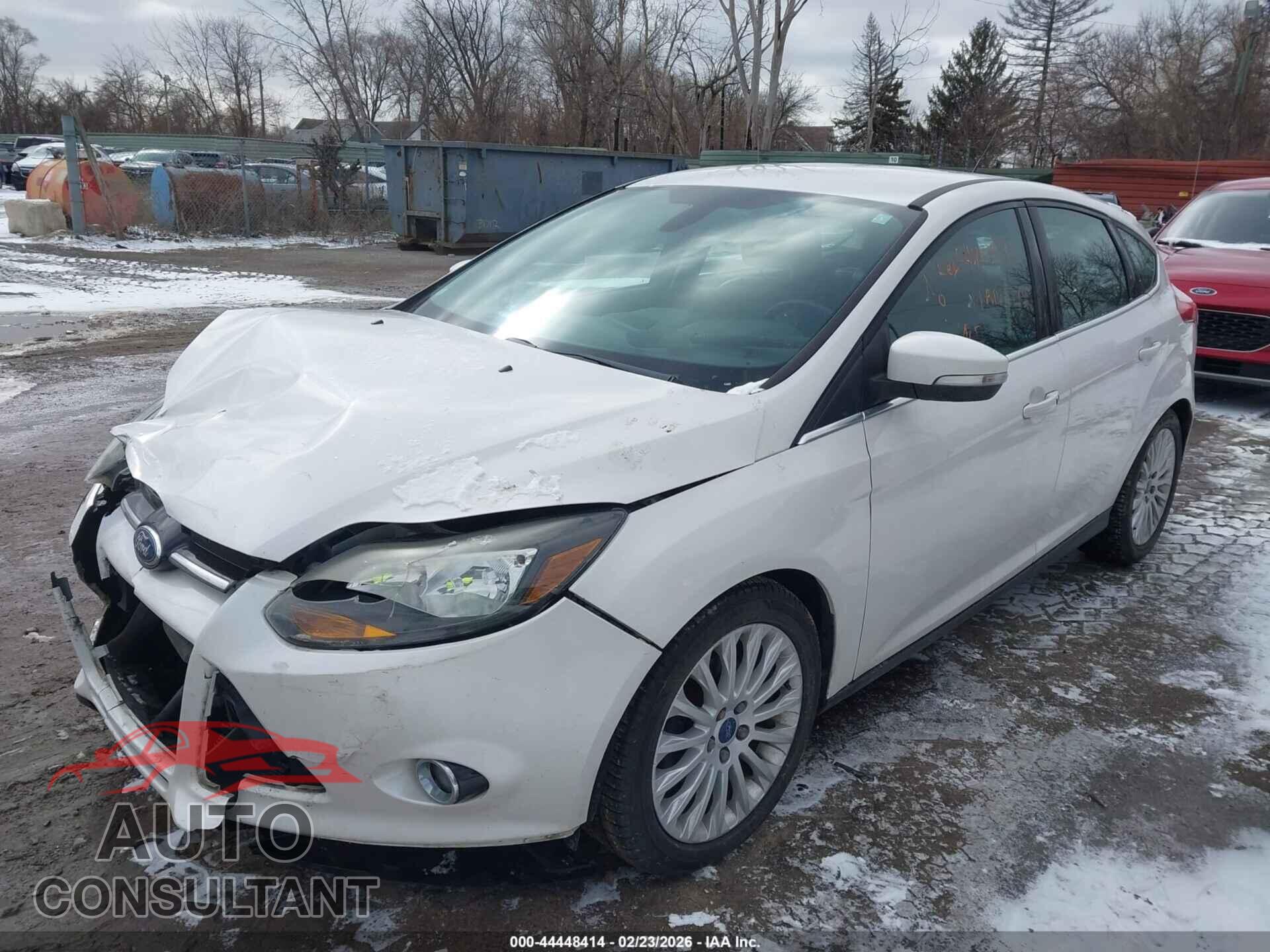 FORD FOCUS 2012 - 1FAHP3N26CL323889