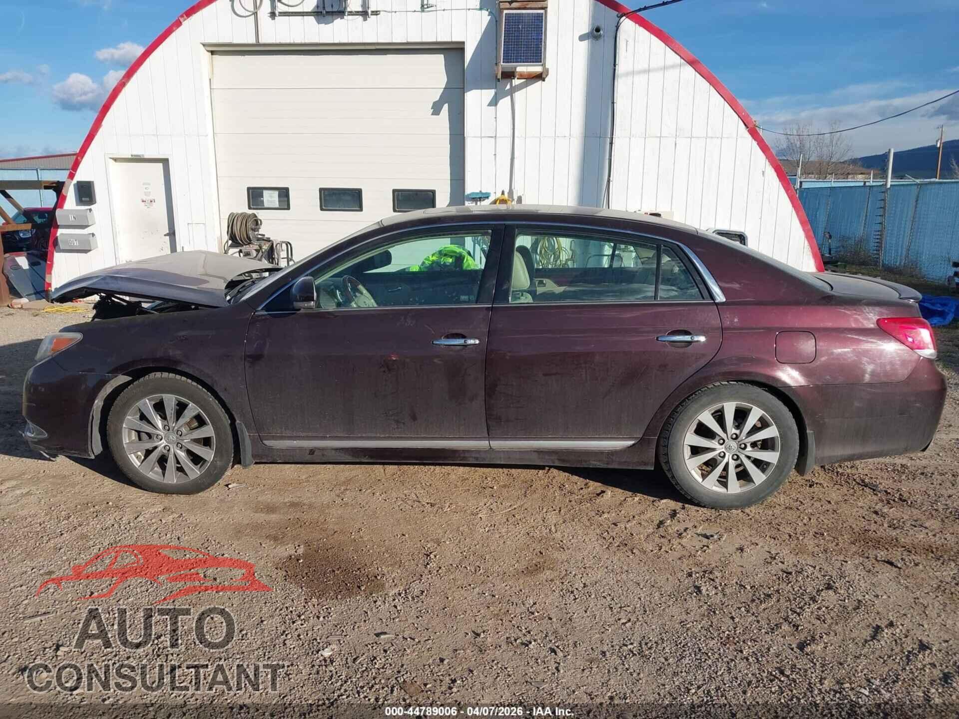 TOYOTA AVALON 2011 - 4T1BK3DB7BU392434