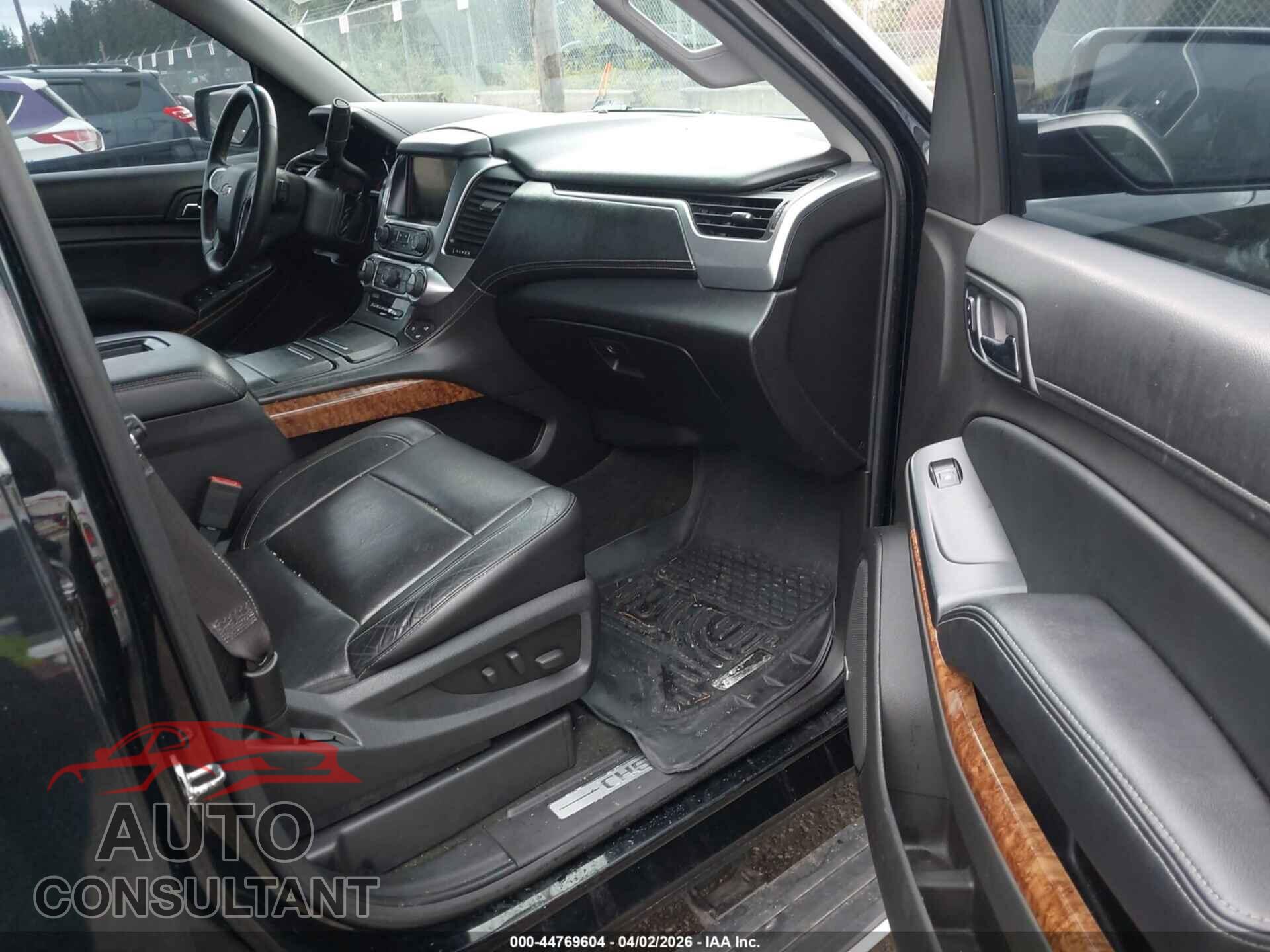 CHEVROLET TAHOE 2015 - 1GNSKCKC4FR123789