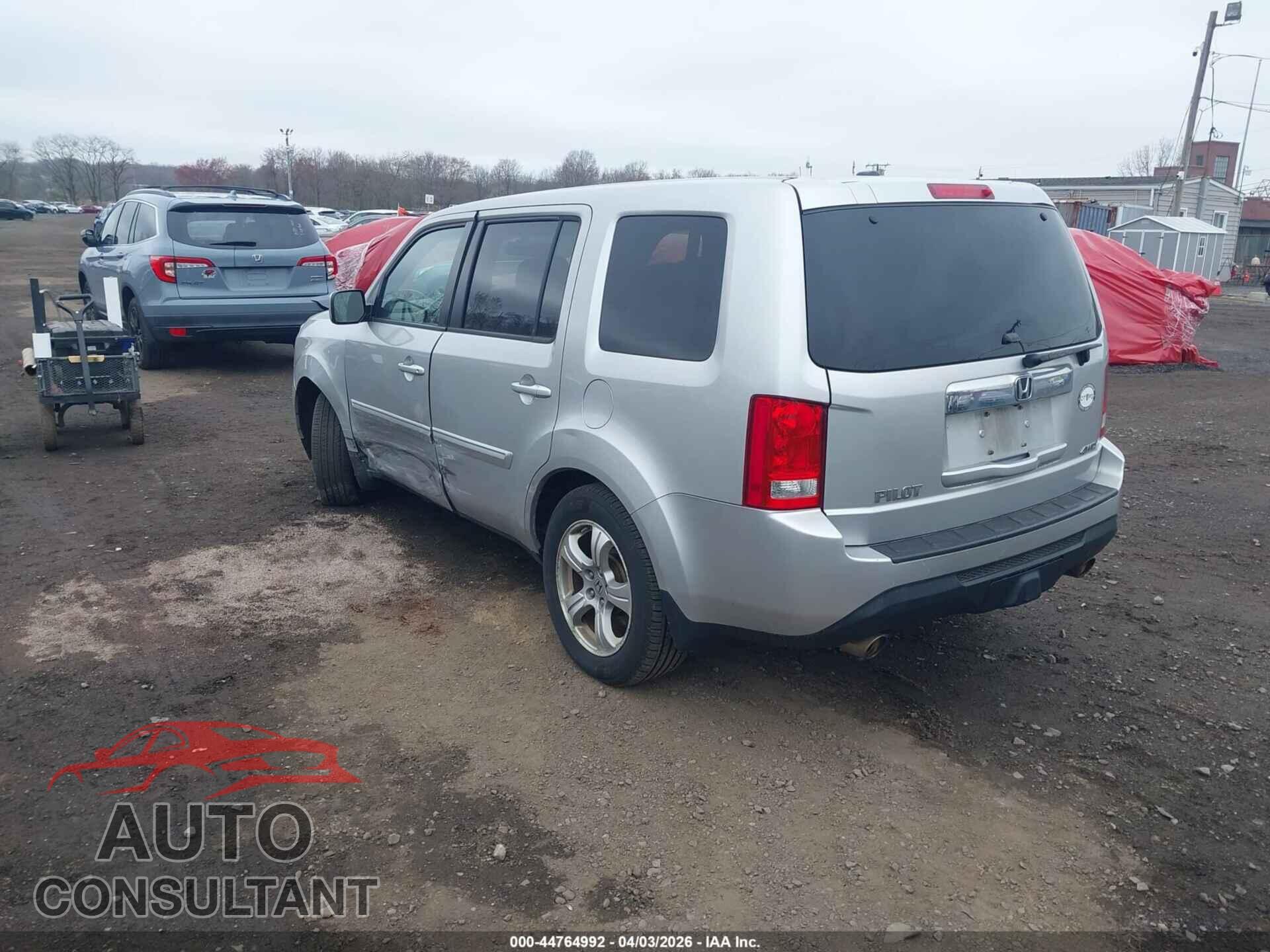 HONDA PILOT 2012 - 5FNYF4H52CB069268