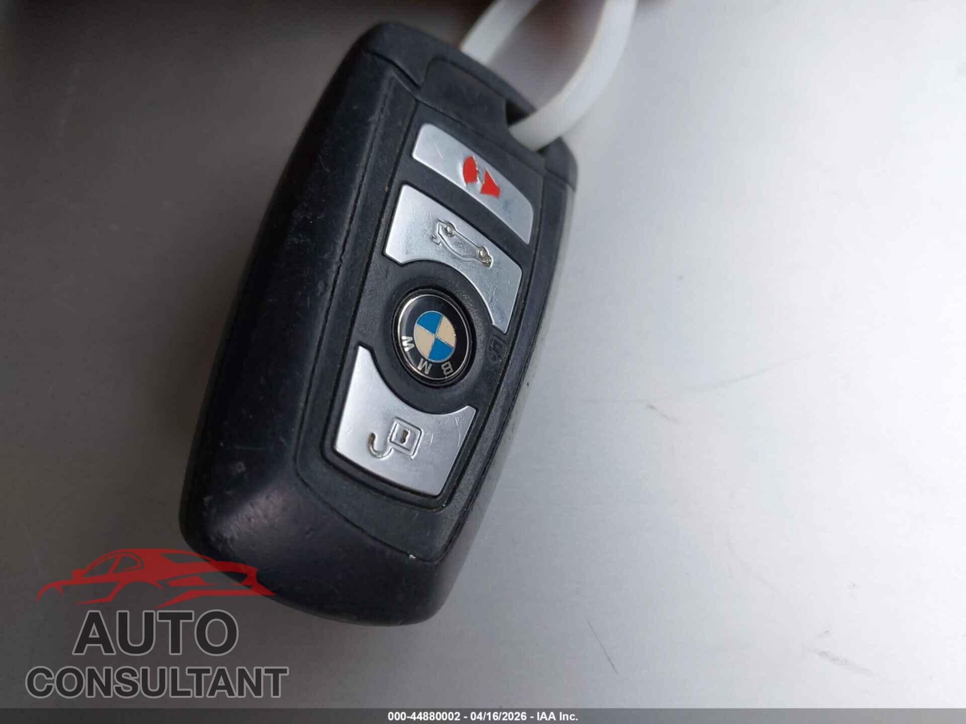 BMW 528I 2013 - WBAXG5C59DDY32821