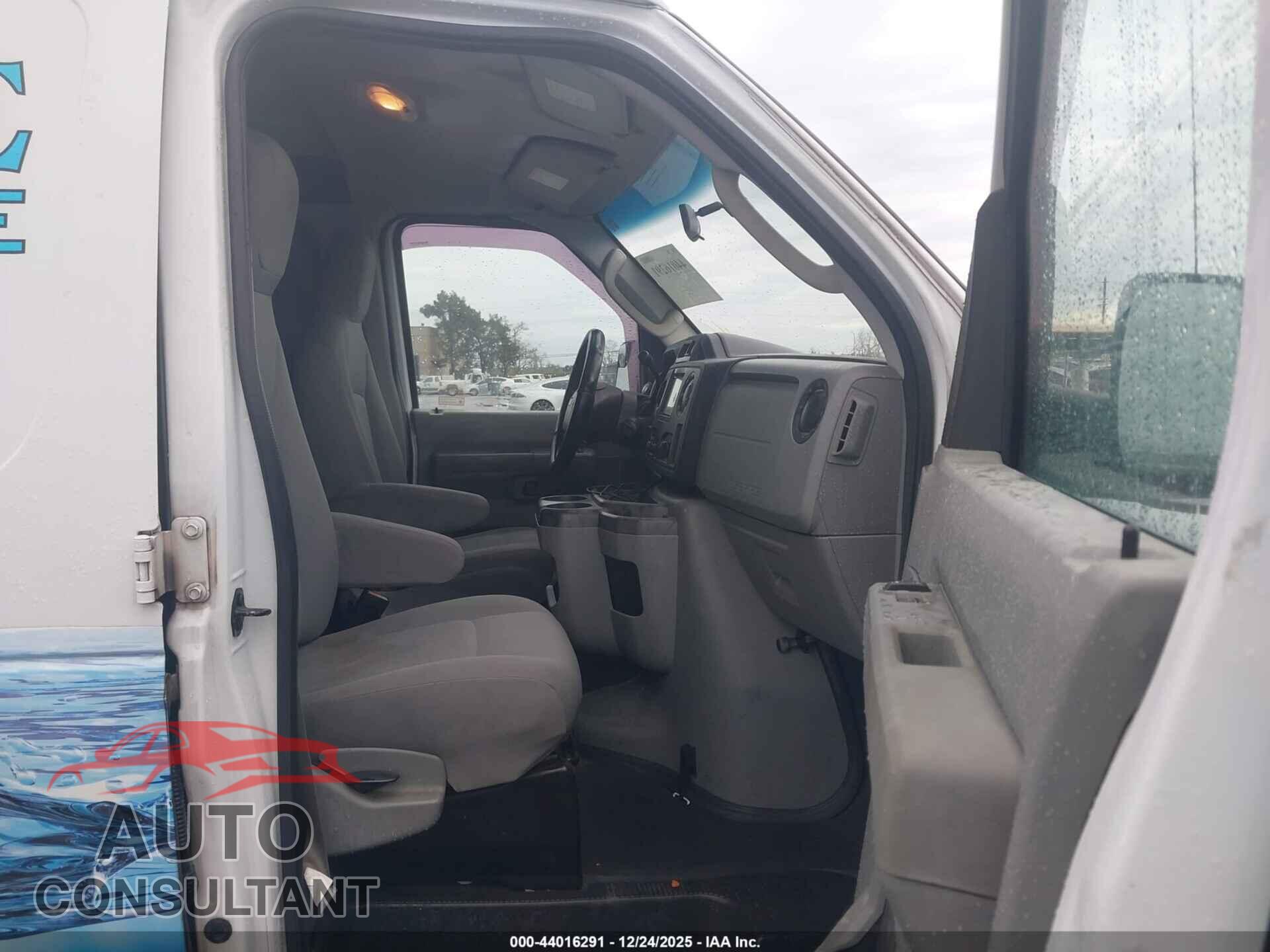 FORD E-150 2011 - 1FTNE1EW7BDB33876