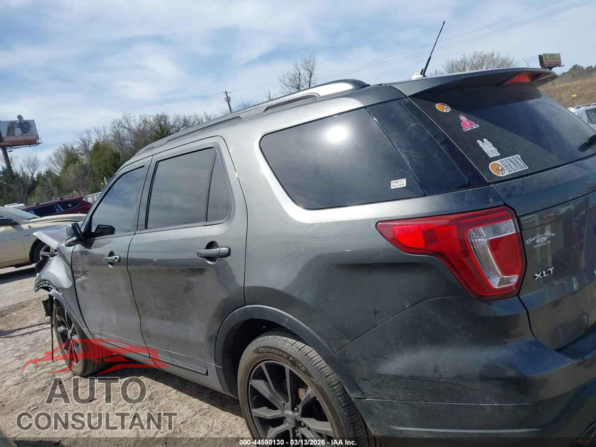FORD EXPLORER 2018 - 1FM5K7D88JGB30492