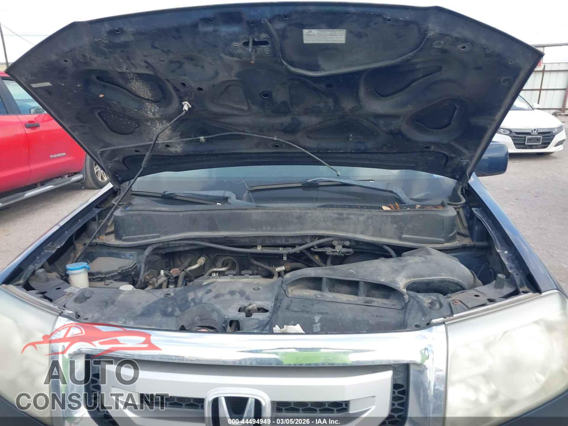 HONDA PILOT 2011 - 5FNYF4H49BB067541