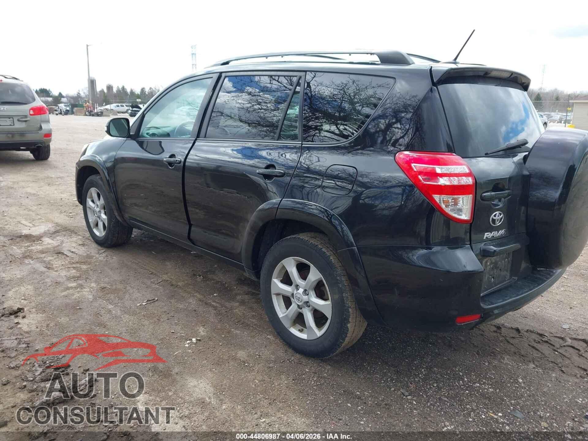TOYOTA RAV4 2011 - 2T3DF4DV9BW143900