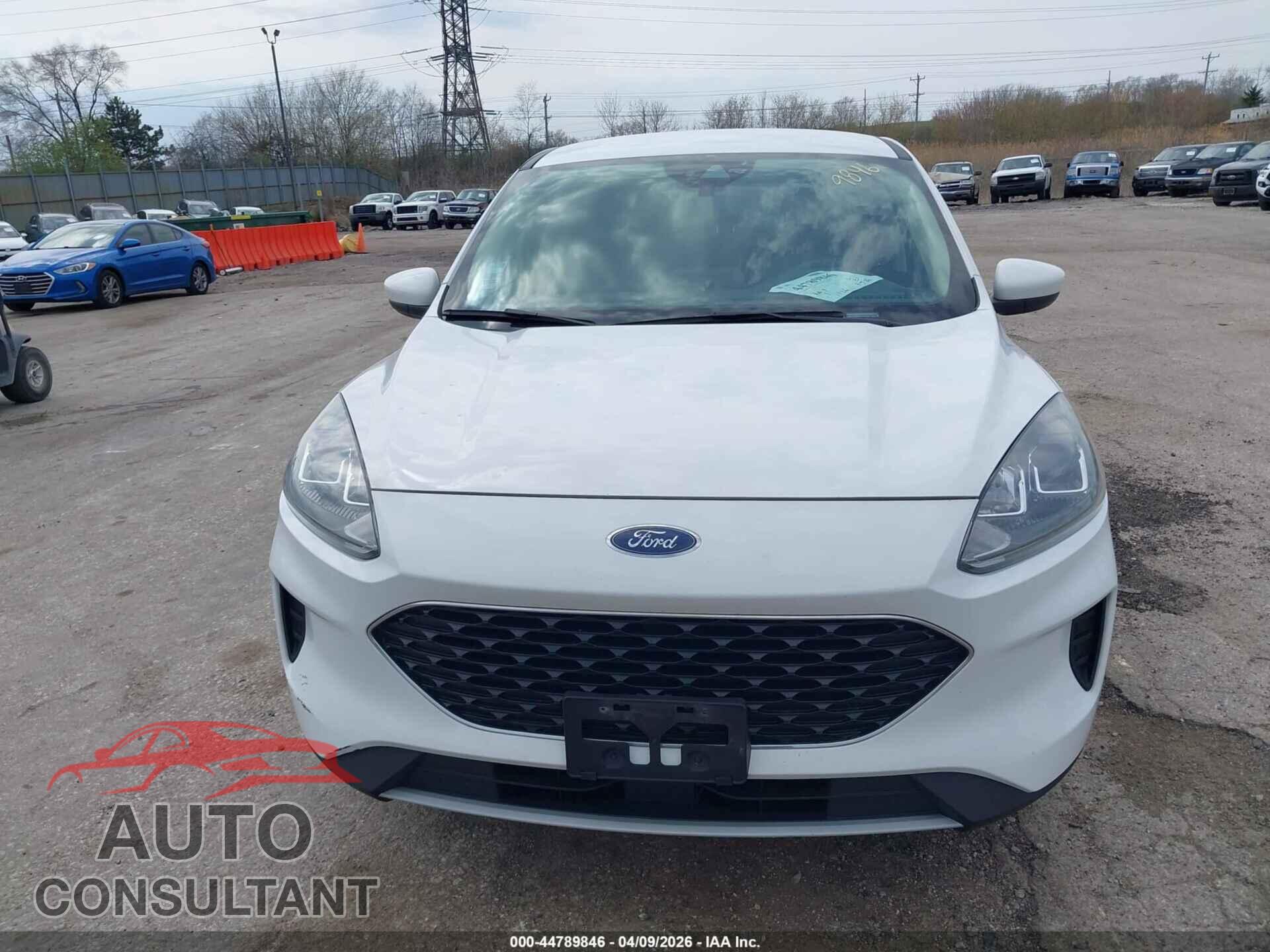FORD ESCAPE 2020 - 1FMCU0G61LUA18737