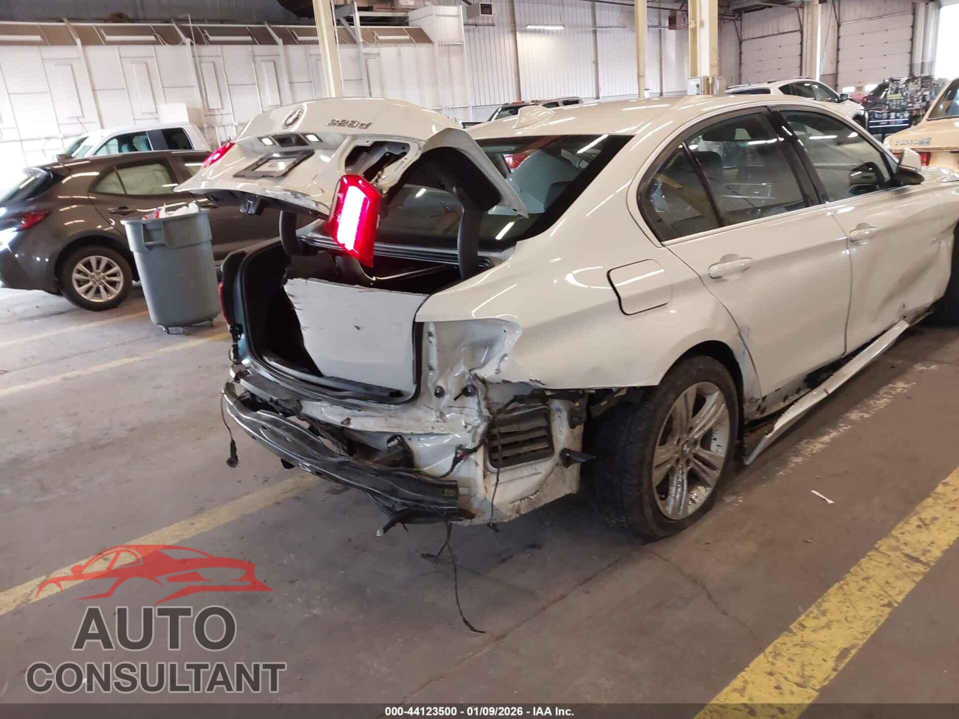BMW 328D 2017 - WBA8E5C54HK388730