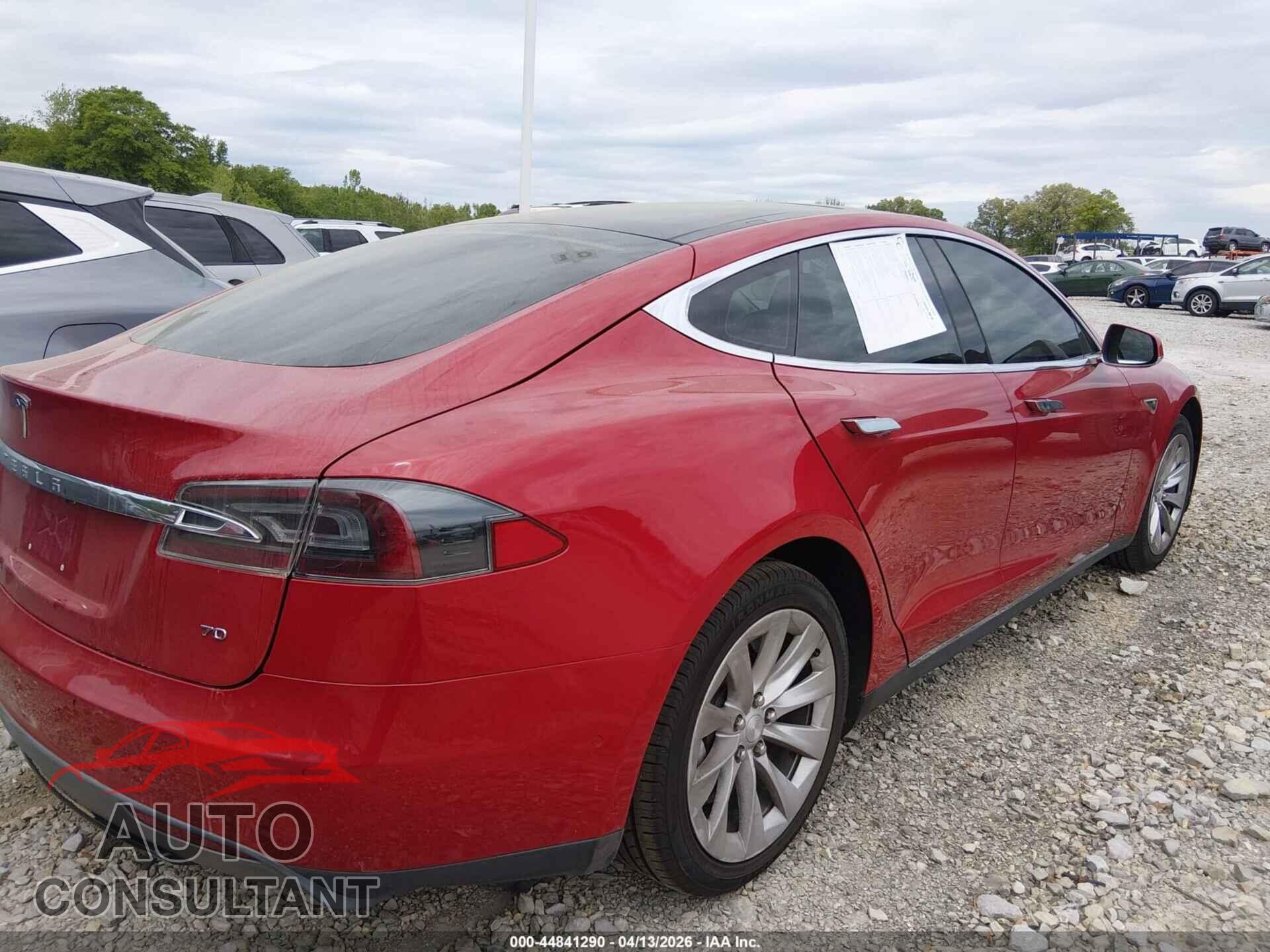 TESLA MODEL S 2016 - 5YJSA1E18GF135834