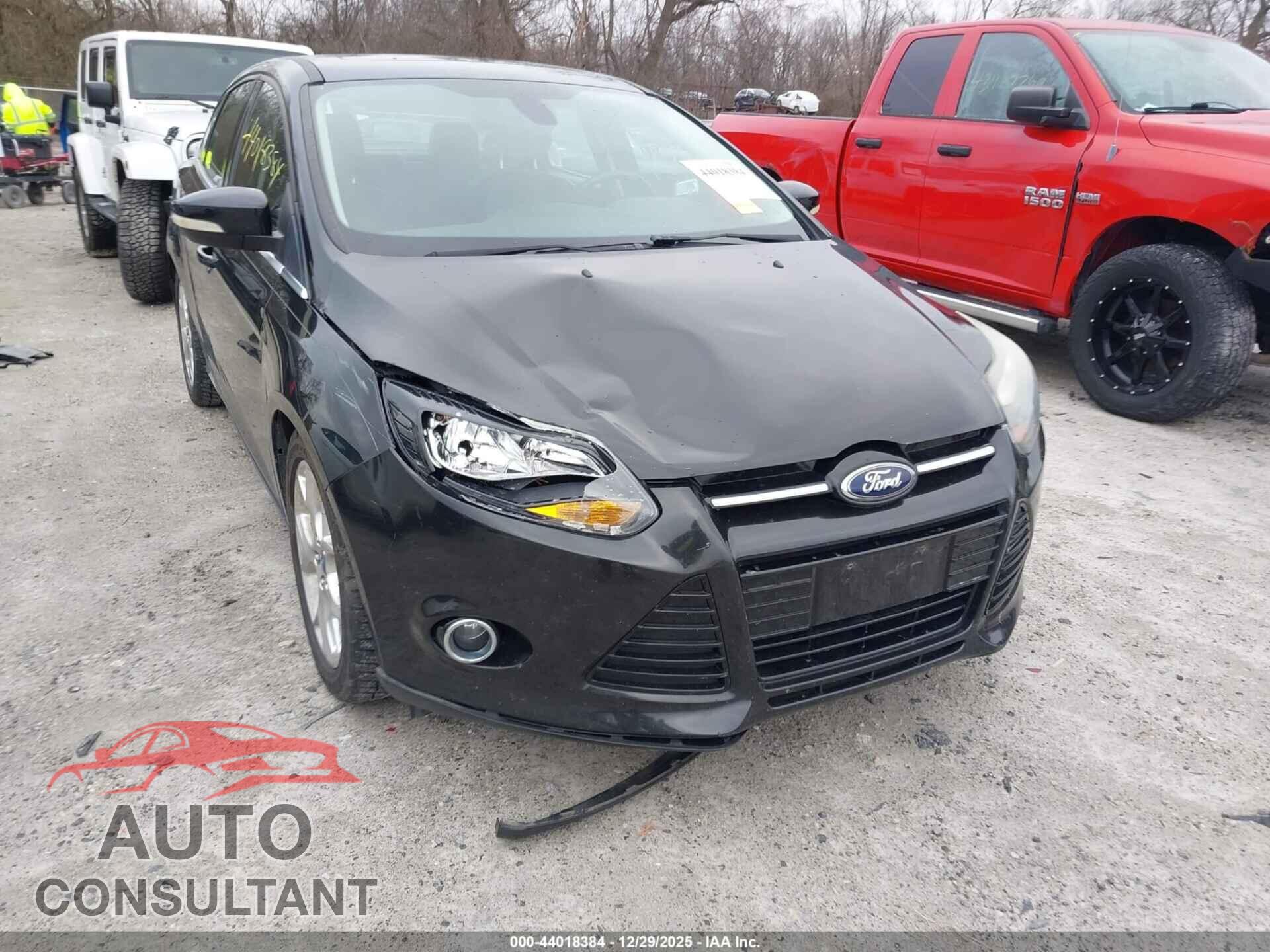 FORD FOCUS 2012 - 1FAHP3J23CL336458