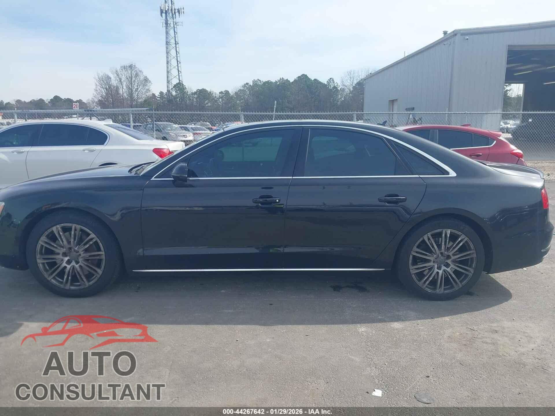 AUDI A8 2013 - WAUA2AFD5DN034438