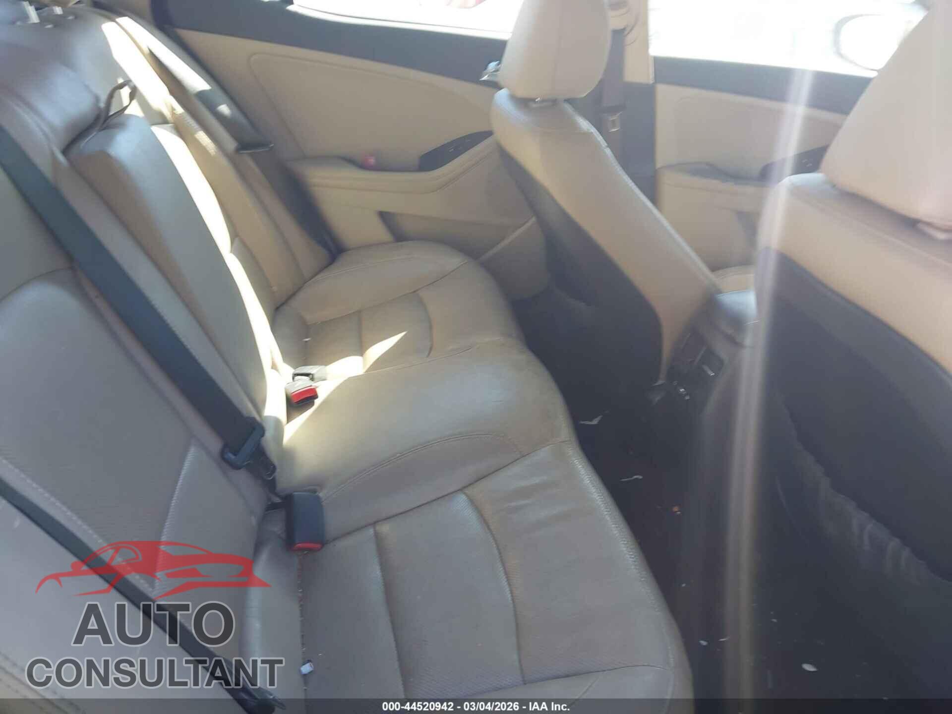 KIA OPTIMA 2012 - 5XXGN4A72CG070136