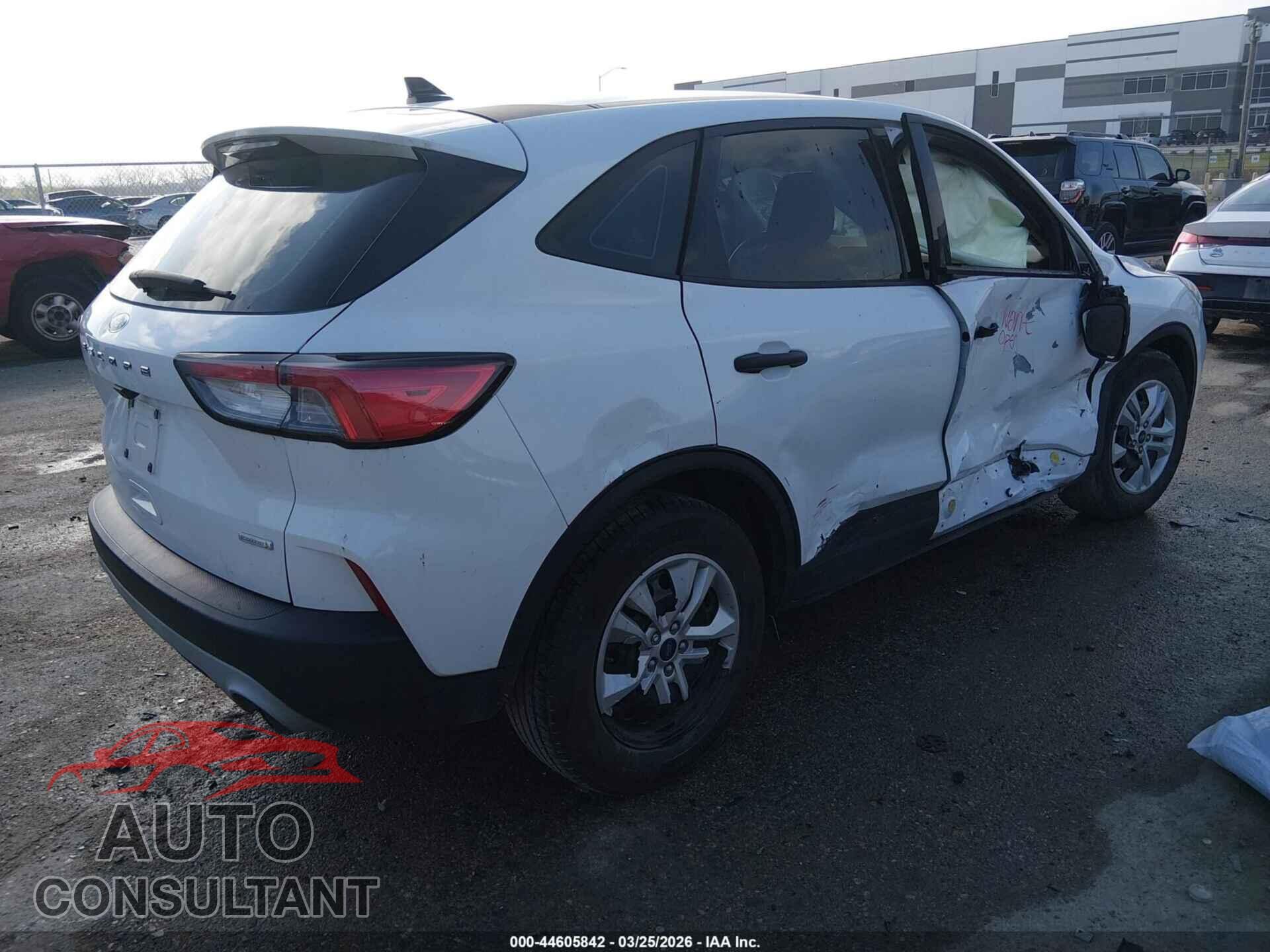 FORD ESCAPE 2020 - 1FMCU0F63LUA31233