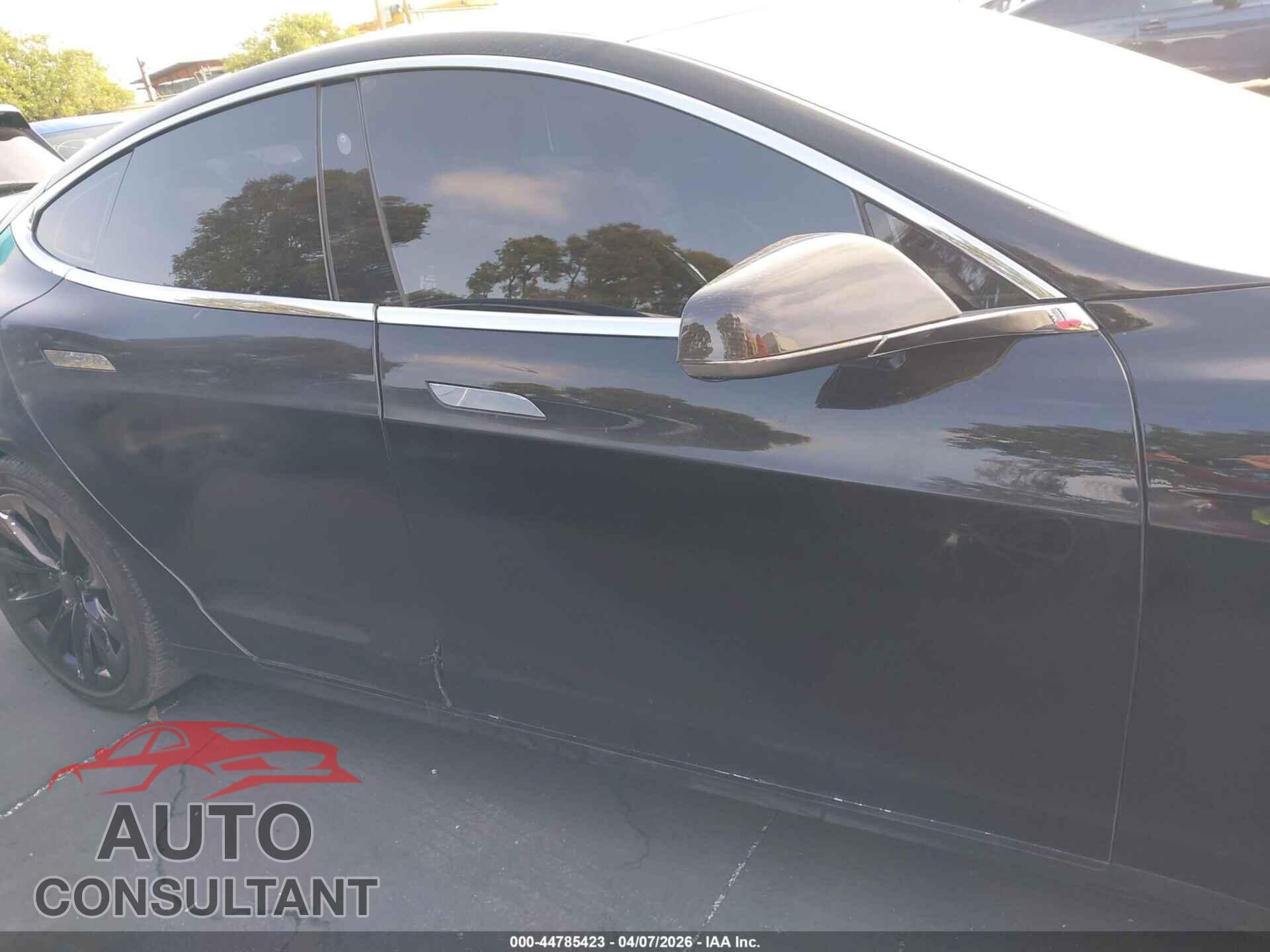 TESLA MODEL S 2017 - 5YJSA1E11HF199070