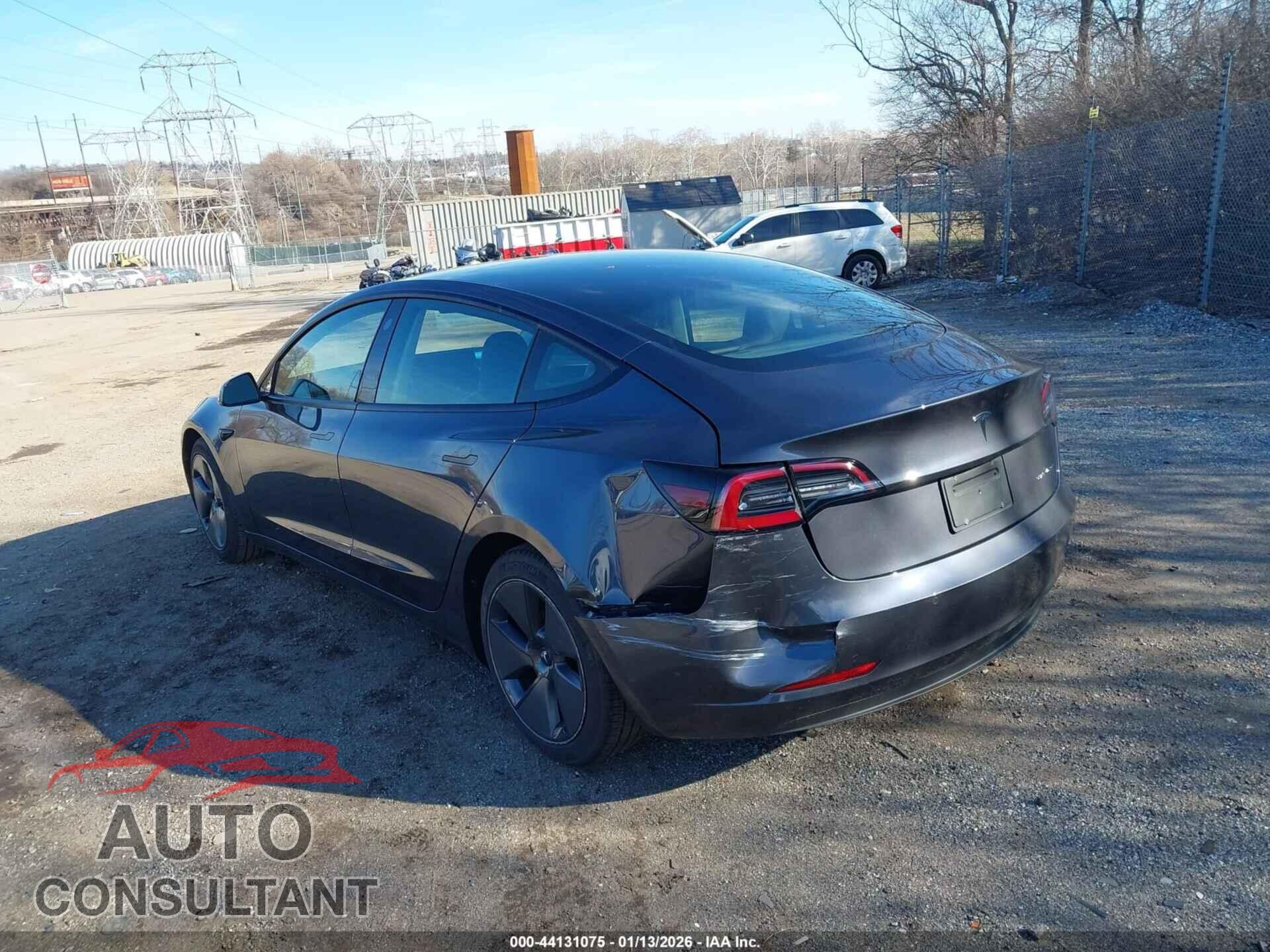 TESLA MODEL 3 2021 - 5YJ3E1EB0MF014826
