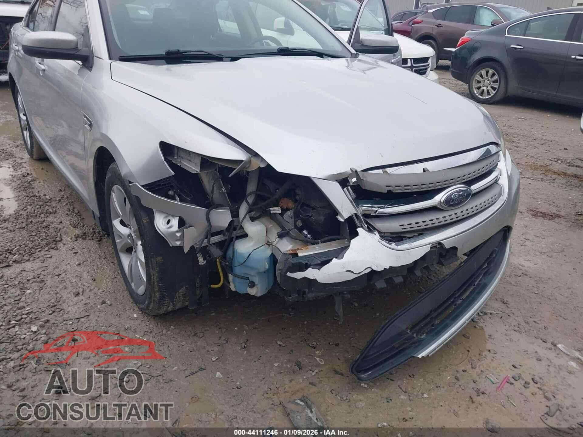 FORD TAURUS 2011 - 1FAHP2EW2BG117456