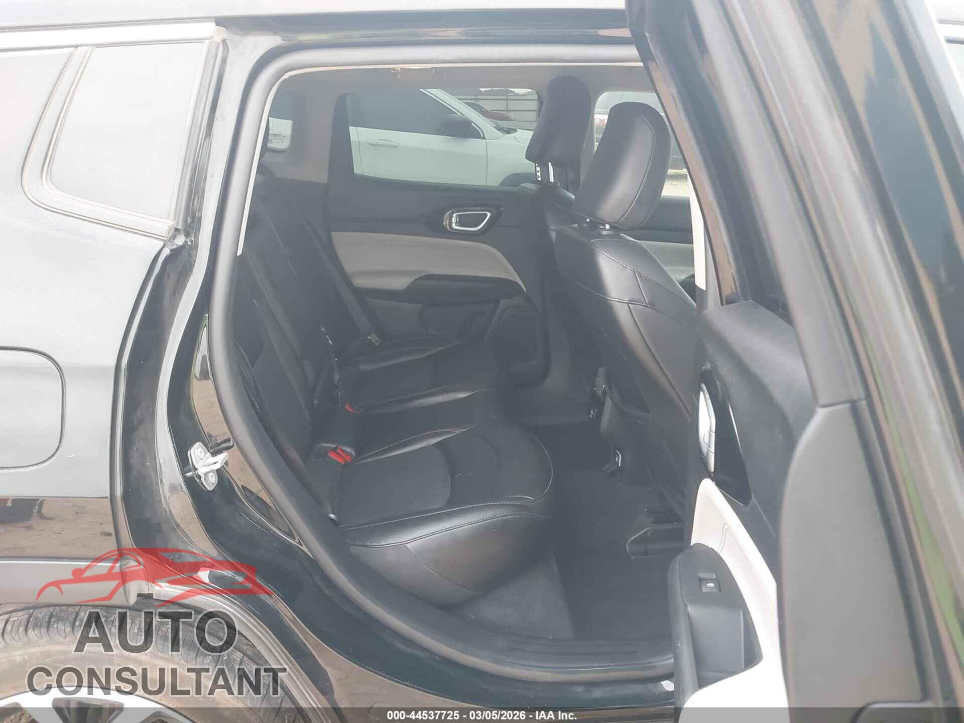 JEEP COMPASS 2022 - 3C4NJDCB9NT134071