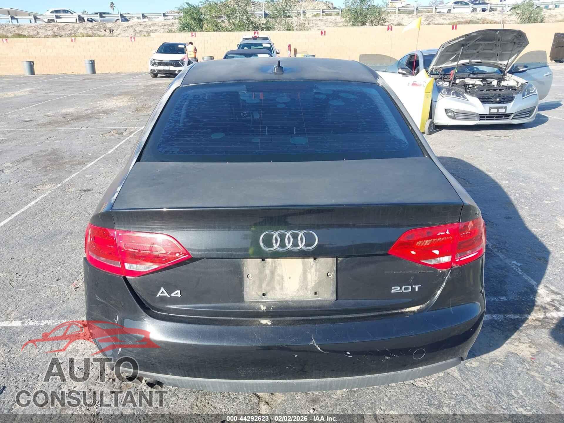 AUDI A4 2011 - WAUAFAFLXBN031821