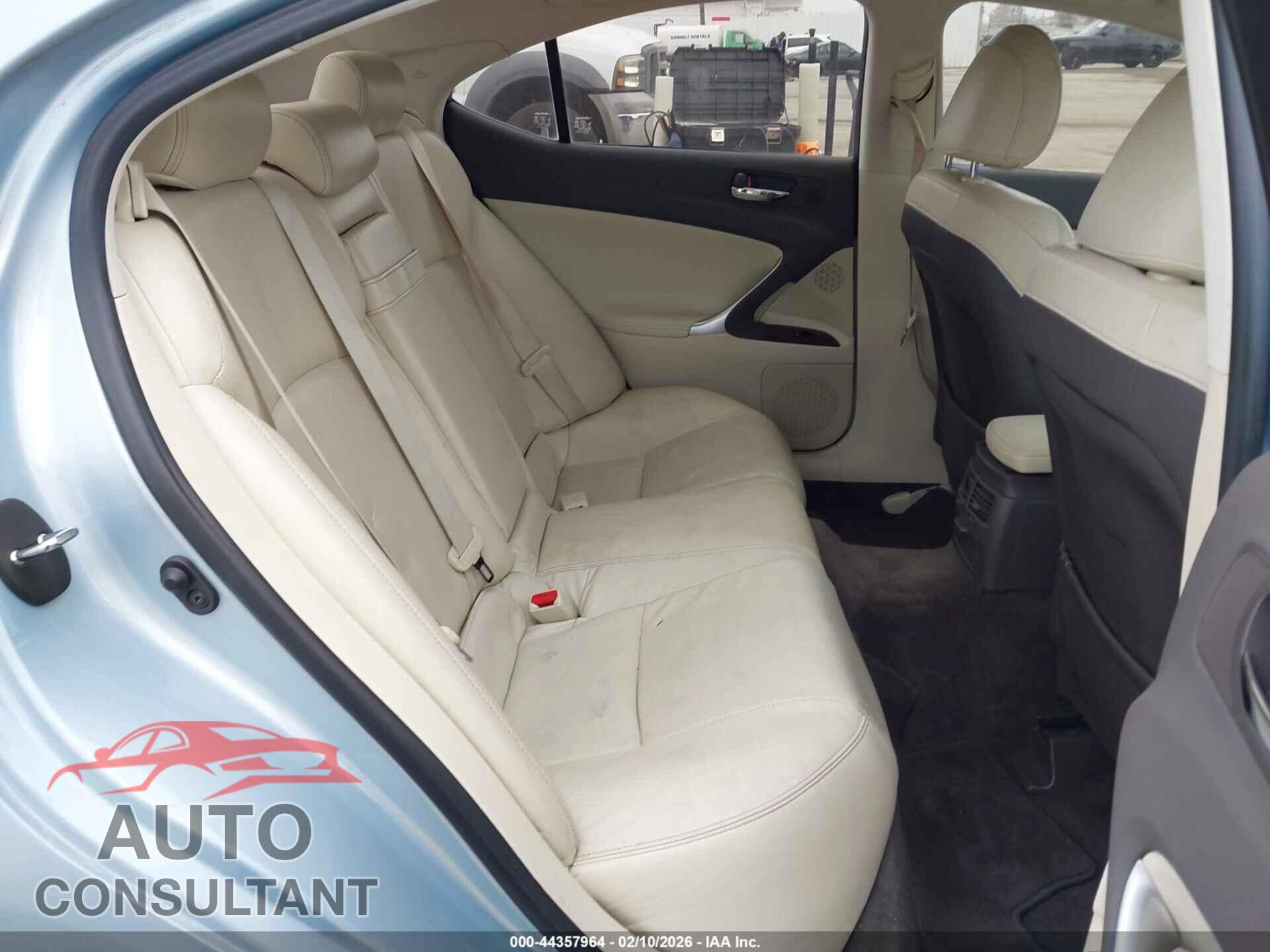 LEXUS IS 250 2011 - JTHBF5C22B5141562