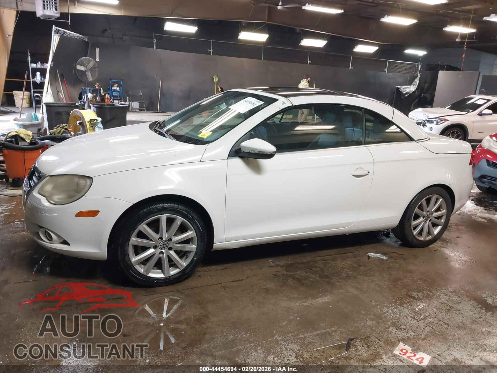 VOLKSWAGEN EOS 2009 - WVWBA71F89V014715
