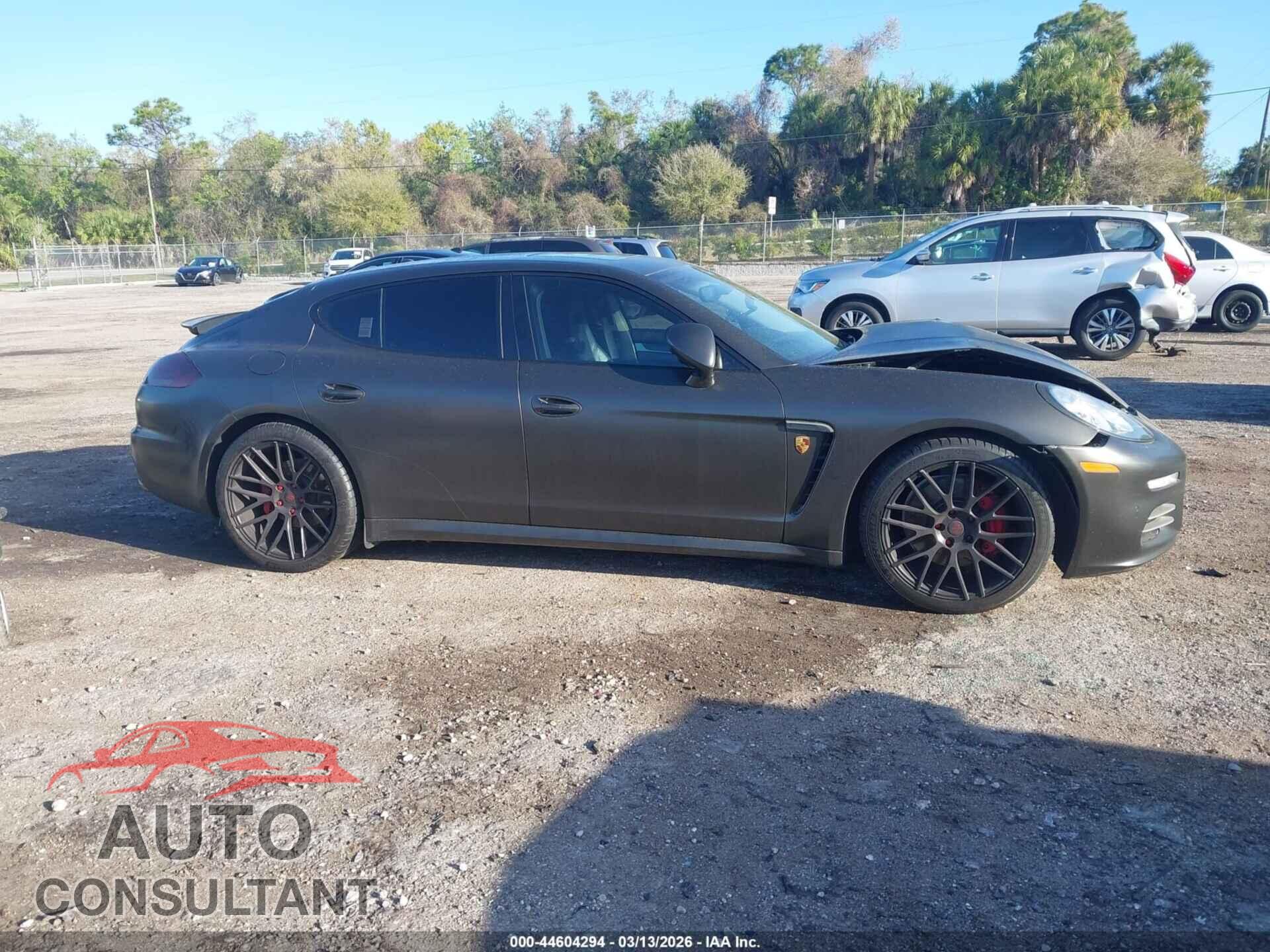 PORSCHE PANAMERA 2016 - WP0AA2A71GL000980