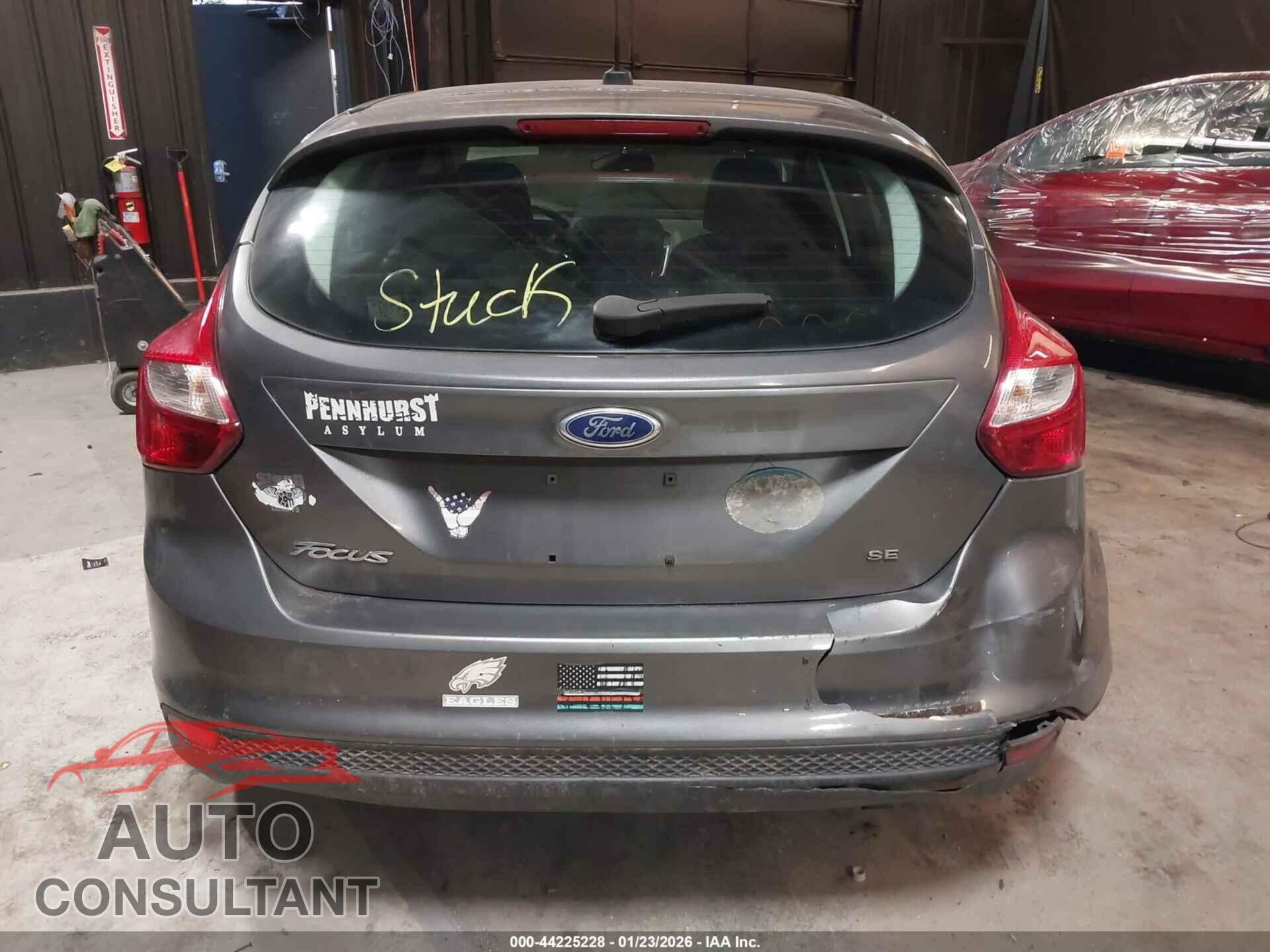 FORD FOCUS 2014 - 1FADP3K27EL215531