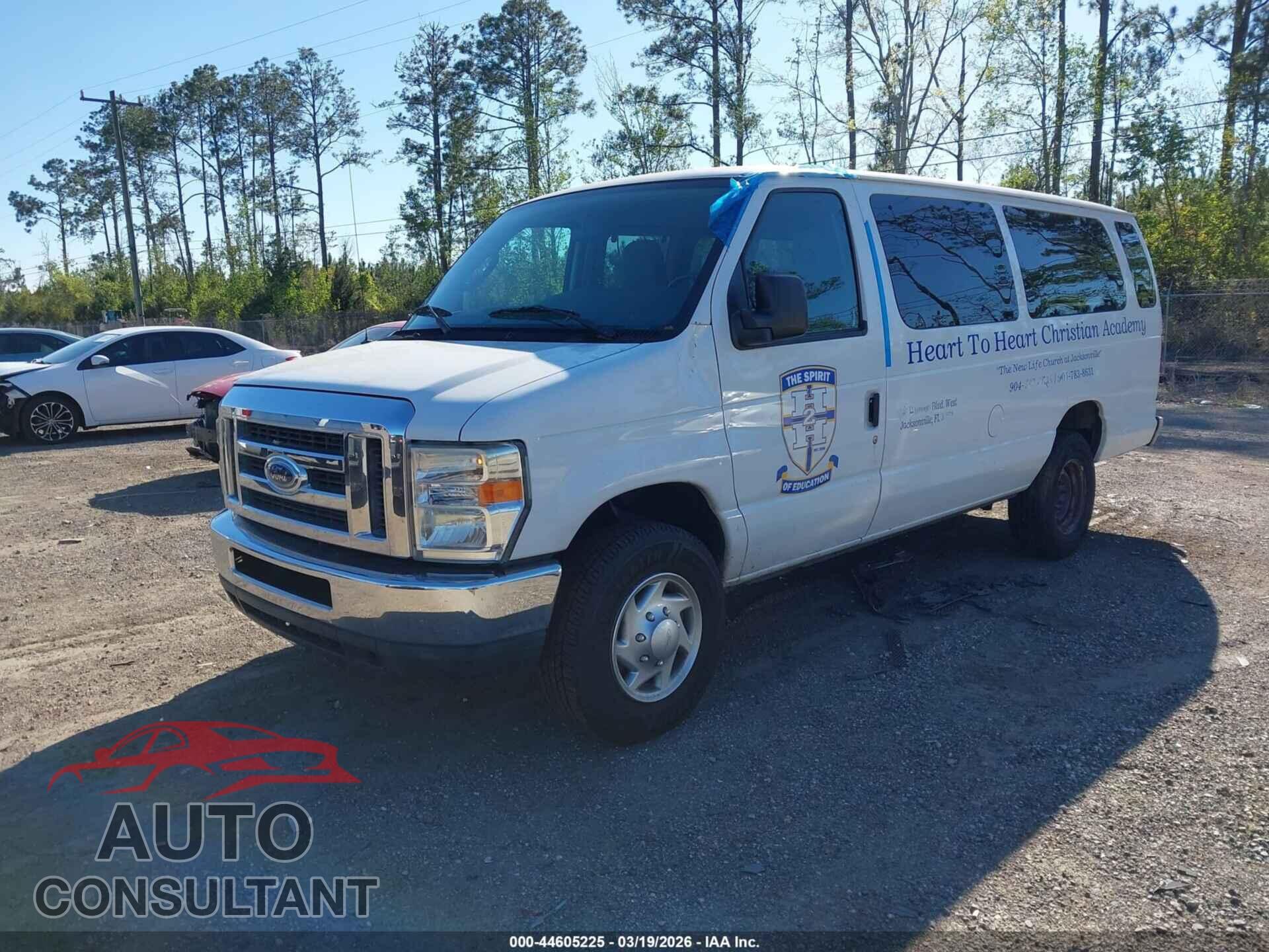 FORD E-350 SUPER DUTY 2012 - 1FBSS3BL5CDA28258