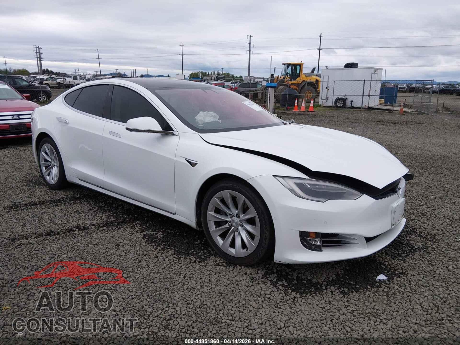 TESLA MODEL S 2017 - 5YJSA1E21HF198428