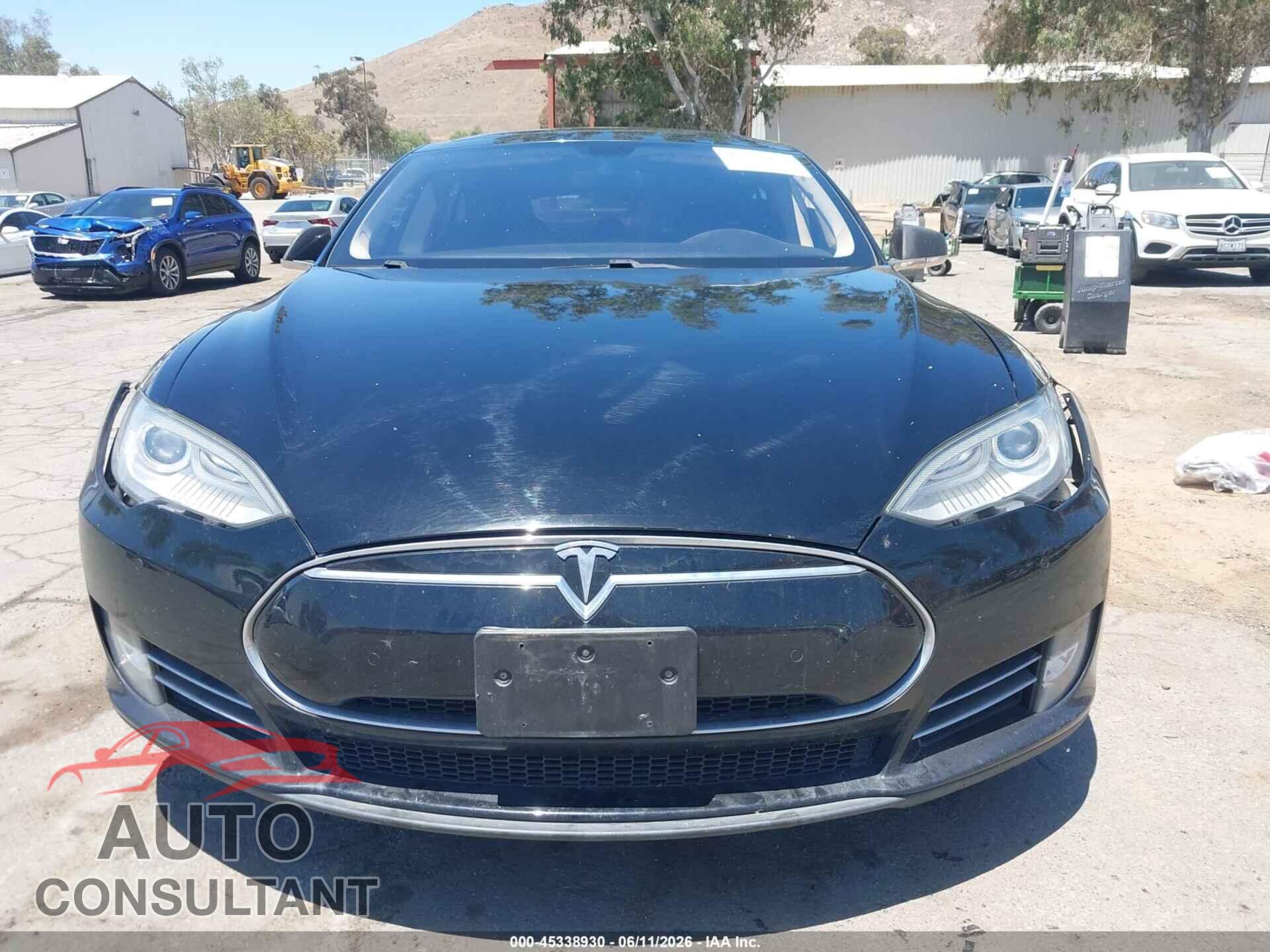 TESLA MODEL S 2012 - 5YJSA1DP6CFS00082