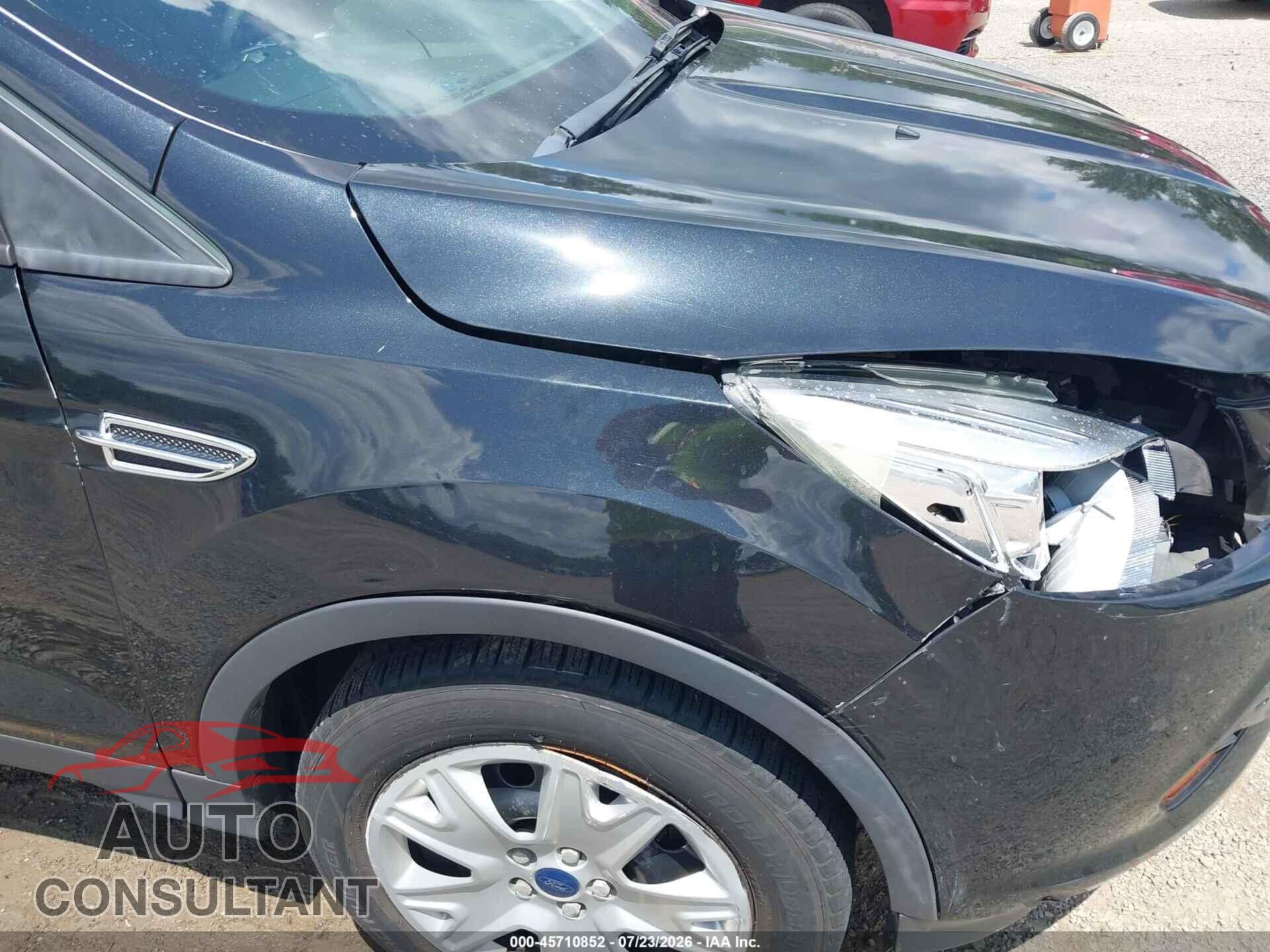 FORD ESCAPE 2013 - 1FMCU0F72DUC18943