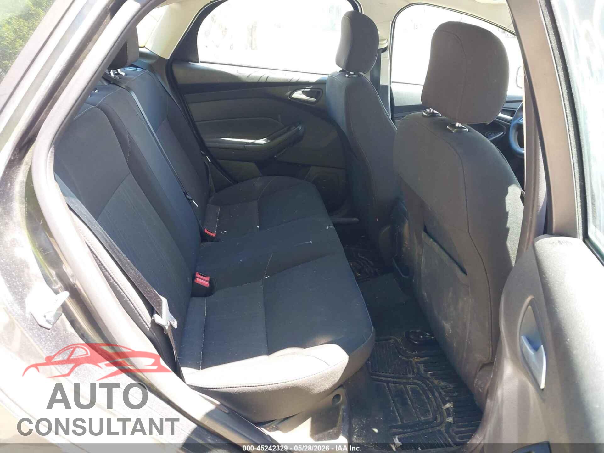 FORD FOCUS 2017 - 1FADP3FE2HL281011