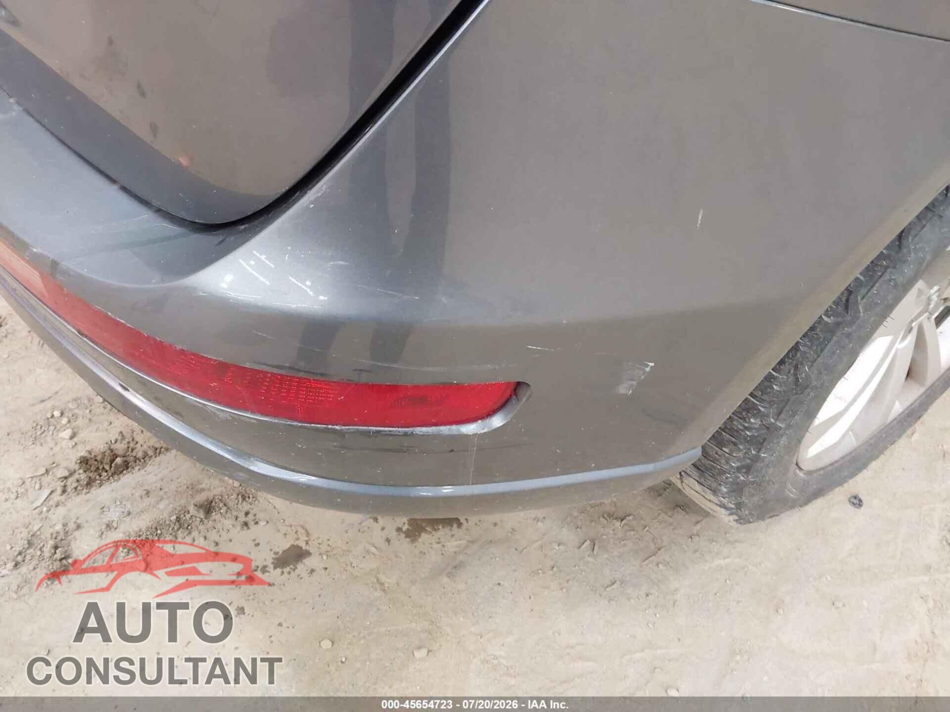 AUDI Q5 2013 - WA1LFAFP4DA073677
