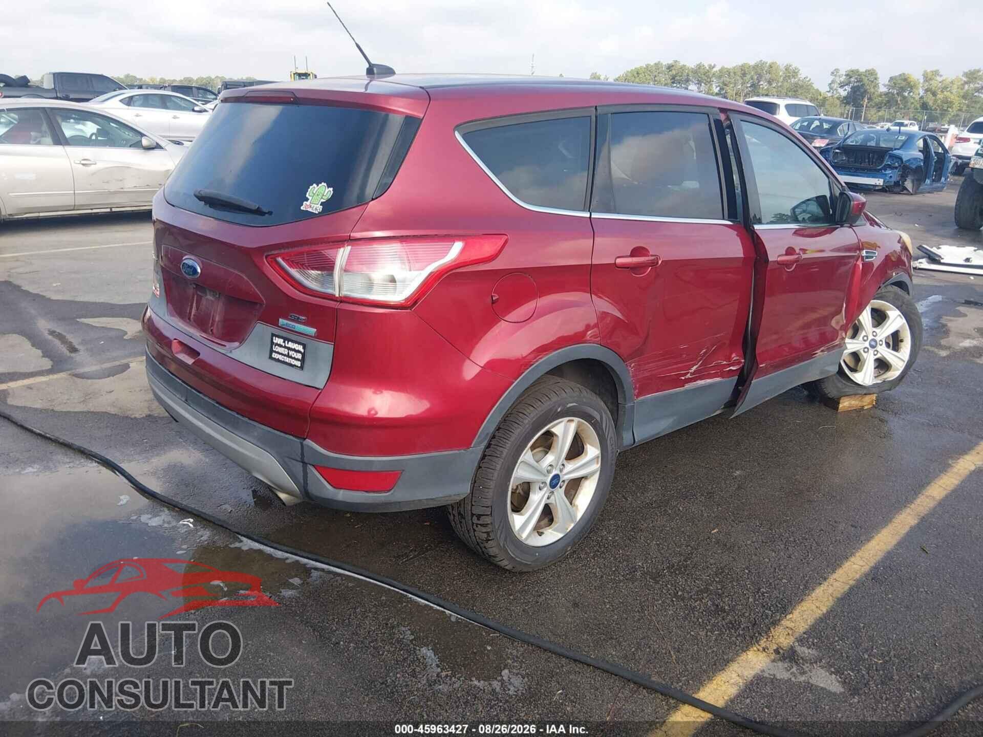 FORD ESCAPE 2016 - 1FMCU0GX9GUB19412