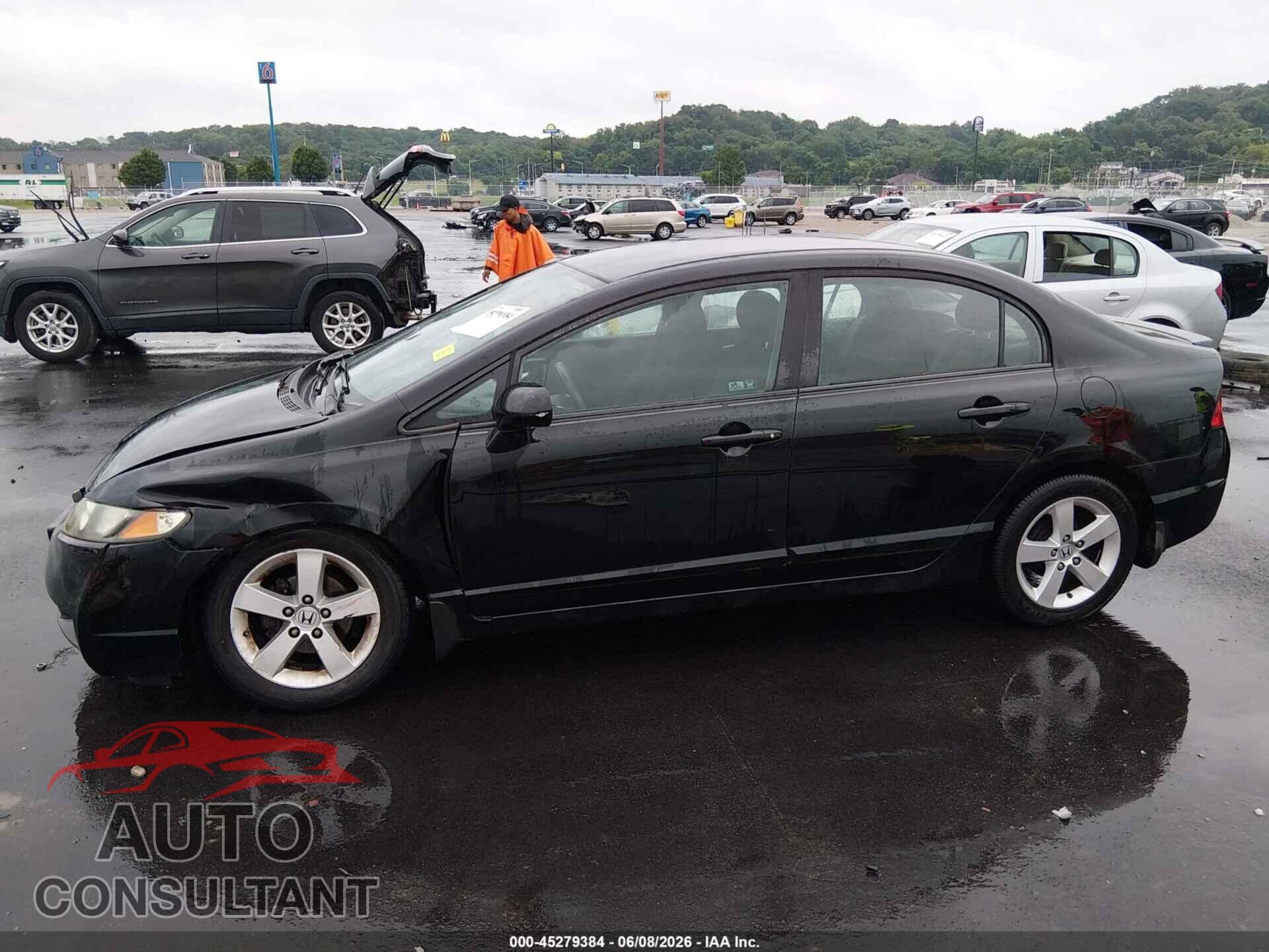 HONDA CIVIC 2010 - 19XFA1F64AE048005