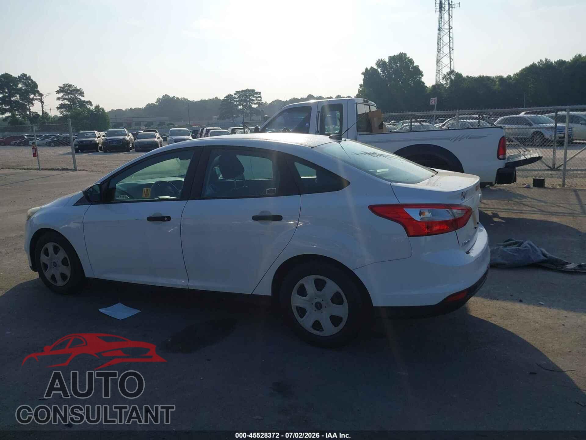 FORD FOCUS 2012 - 1FAHP3E2XCL372397