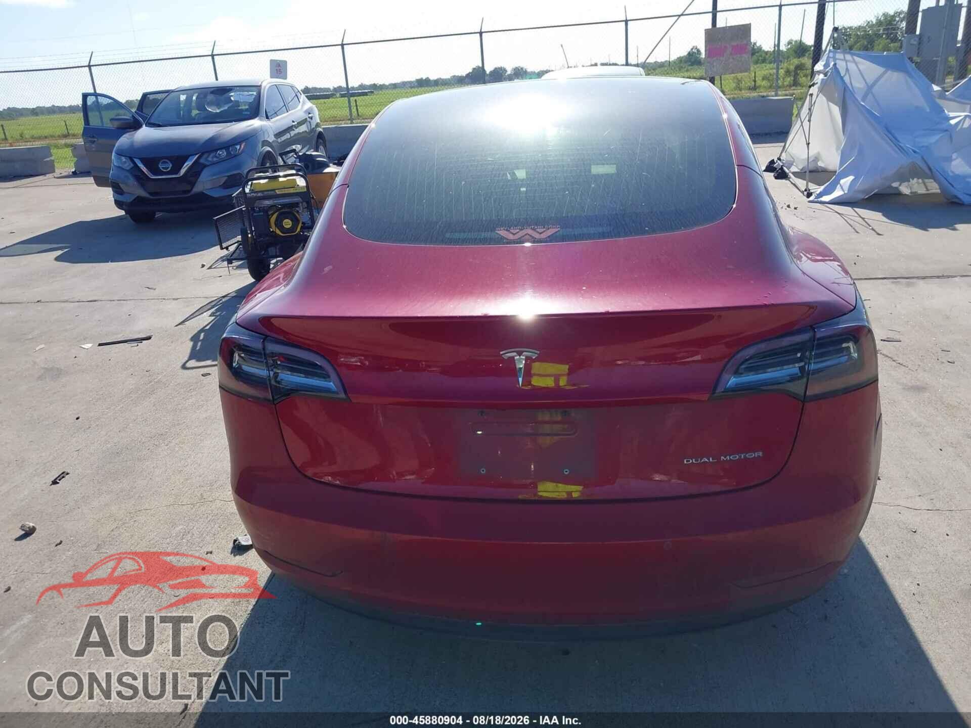 TESLA MODEL 3 2018 - 5YJ3E1EB7JF097490