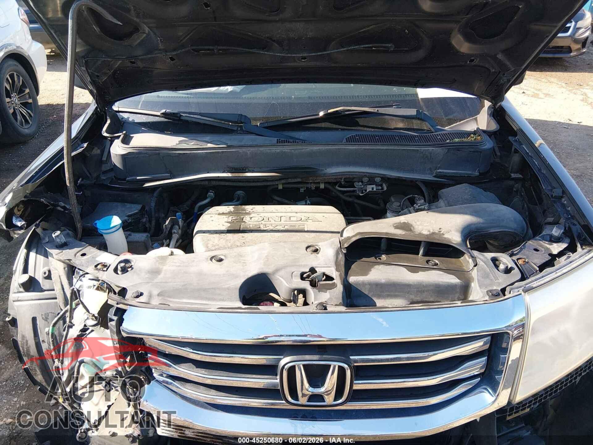 HONDA PILOT 2012 - 5FNYF4H22CB013241