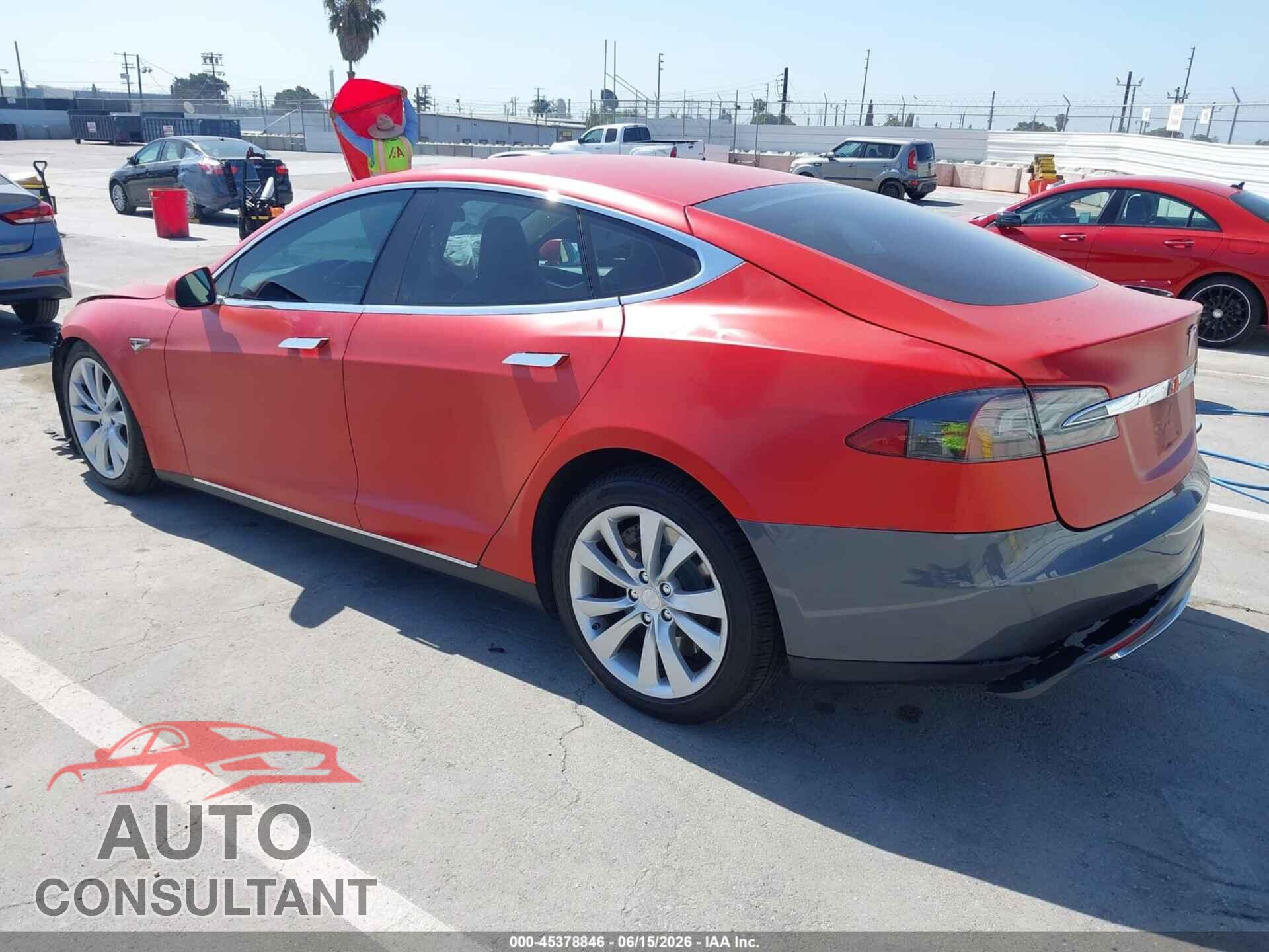 TESLA MODEL S 2013 - 5YJSA1CN5DFP27368