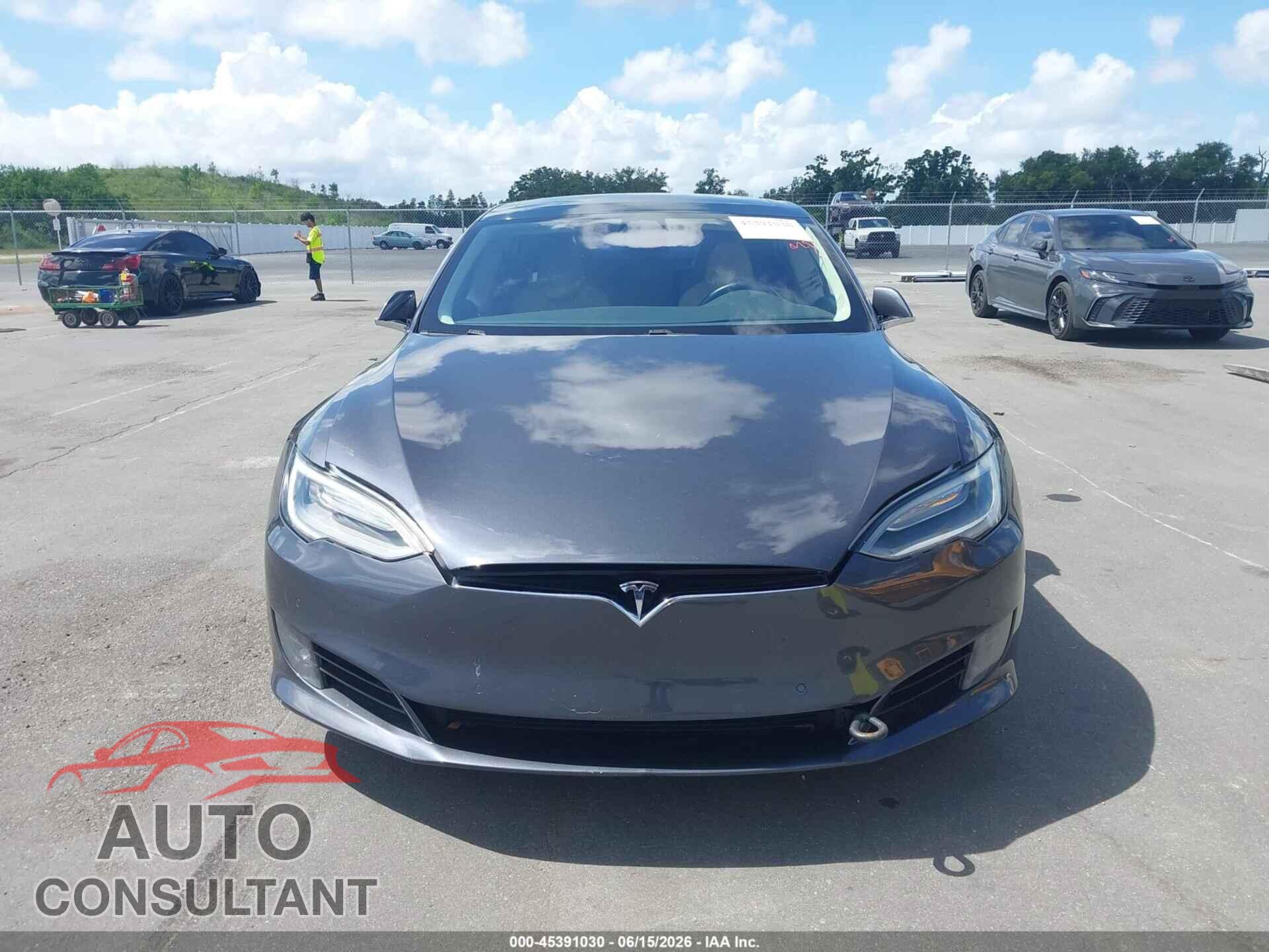 TESLA MODEL S 2017 - 5YJSA1E29HF190870