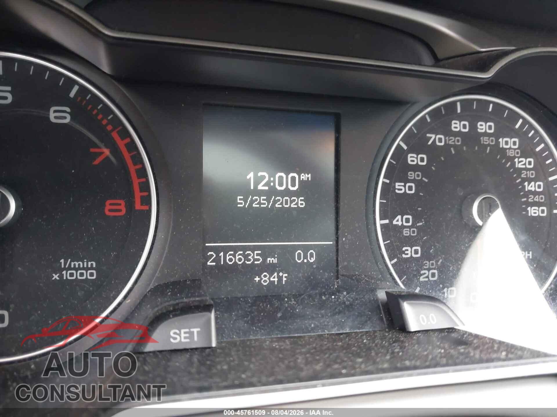 AUDI A4 2013 - WAUFFAFL0DN018794