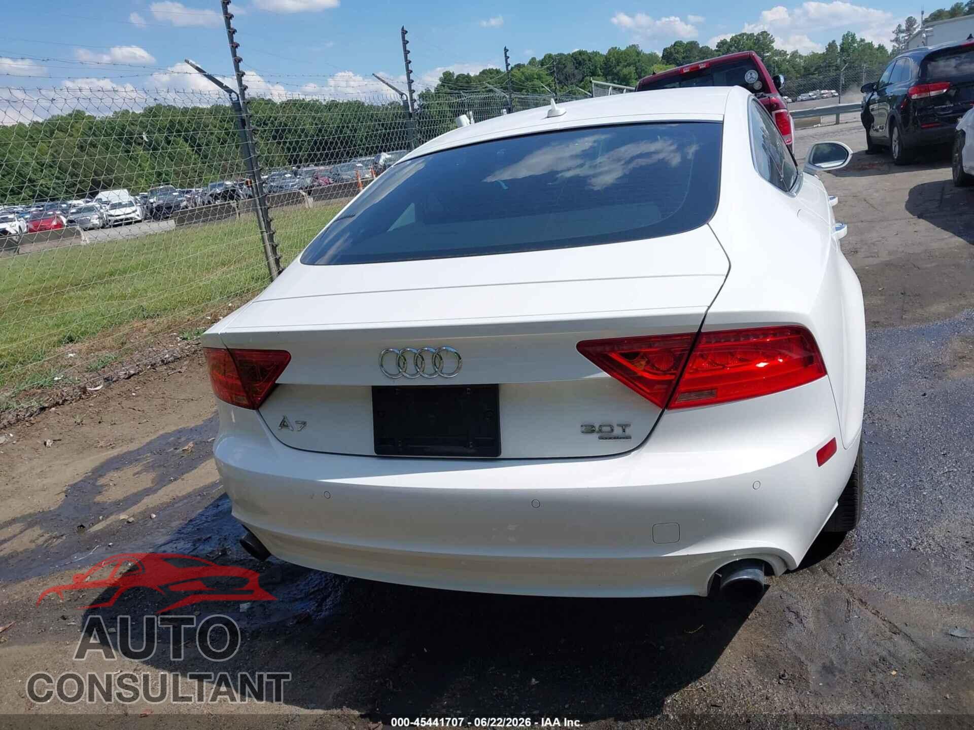 AUDI A7 2013 - WAUYGAFC9DN064307