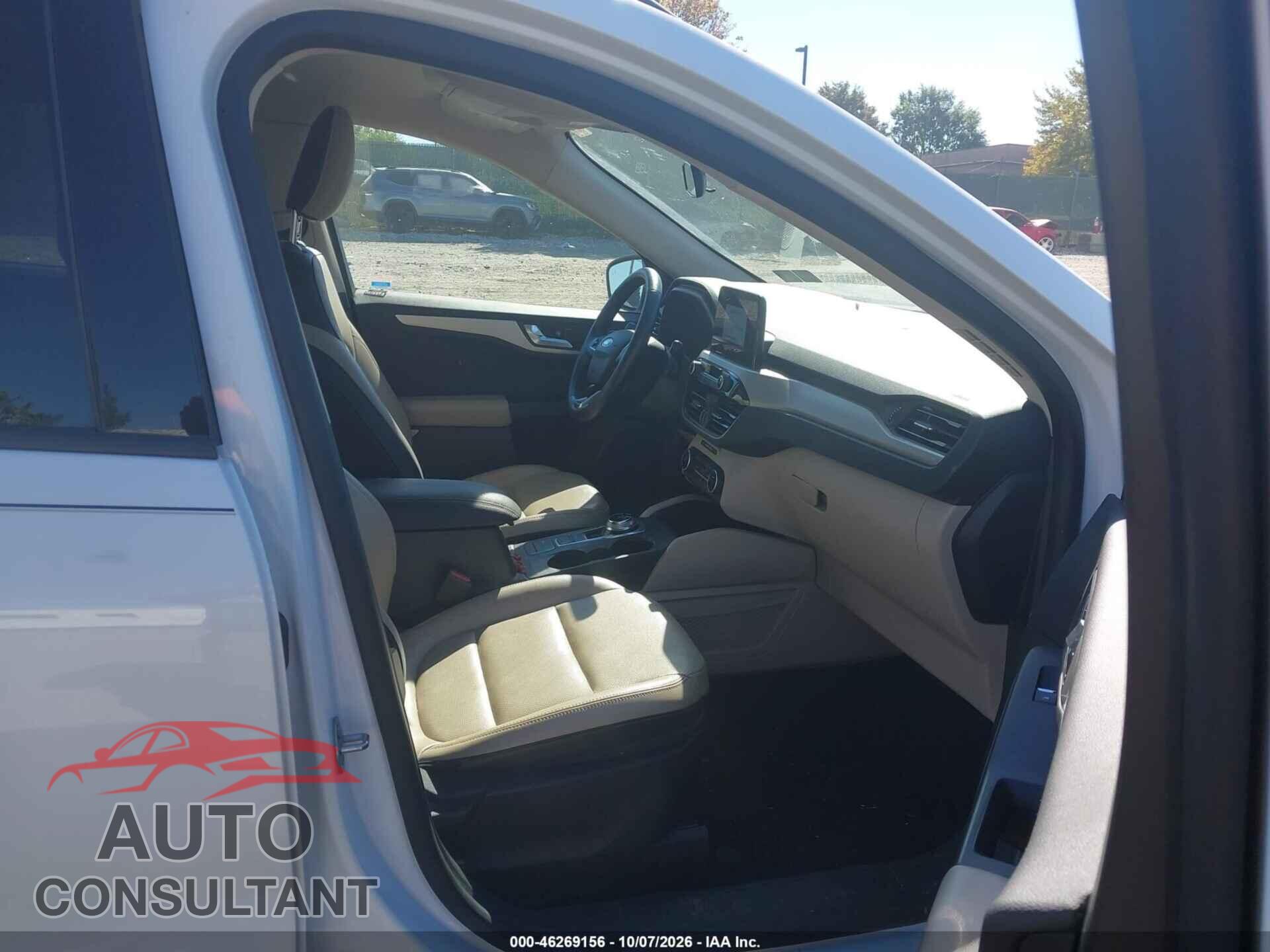 FORD ESCAPE 2020 - 1FMCU9H64LUA70009